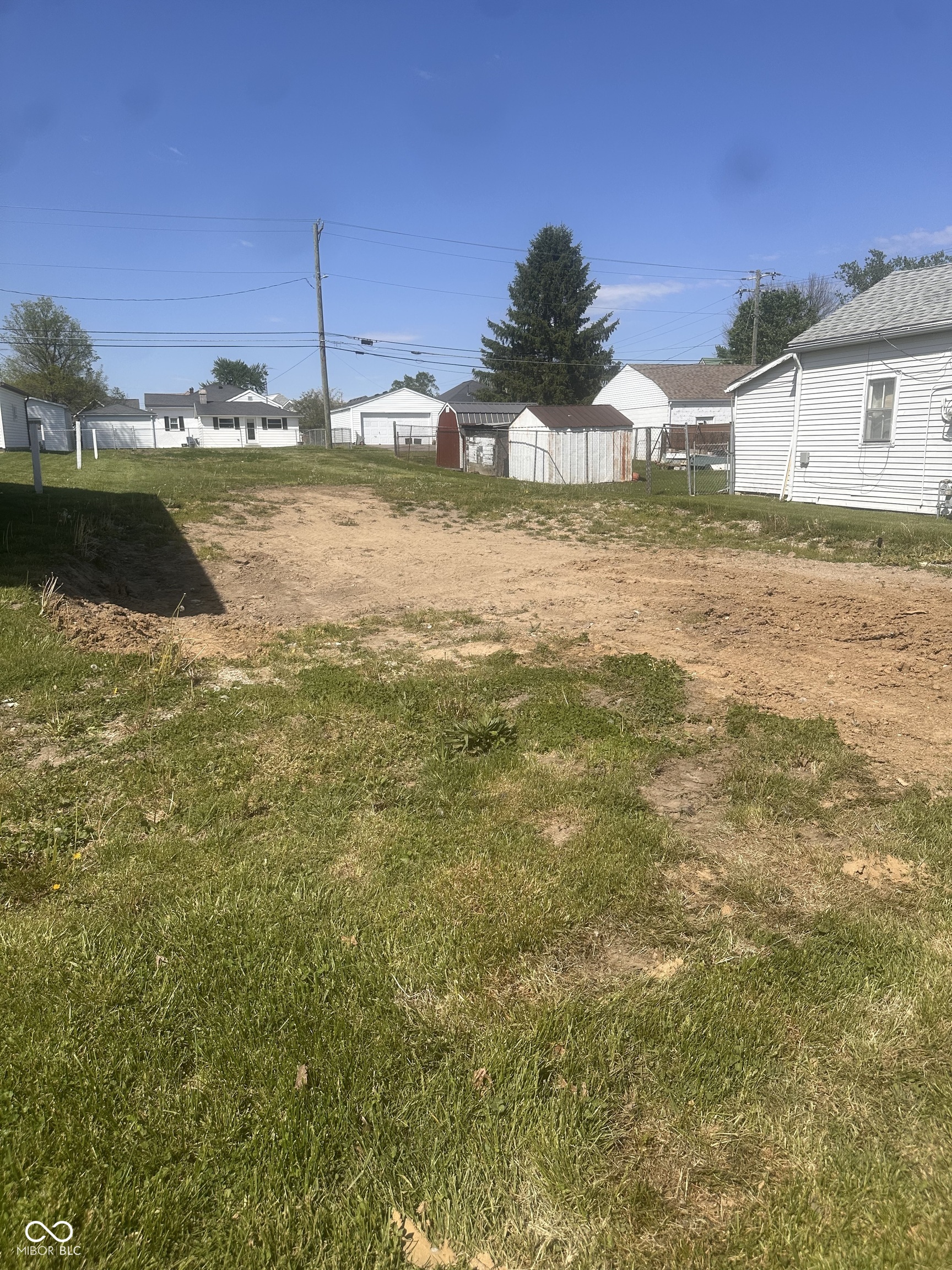 824 E Washington Street, Greensburg, IN, 47240 photo 5 of 10