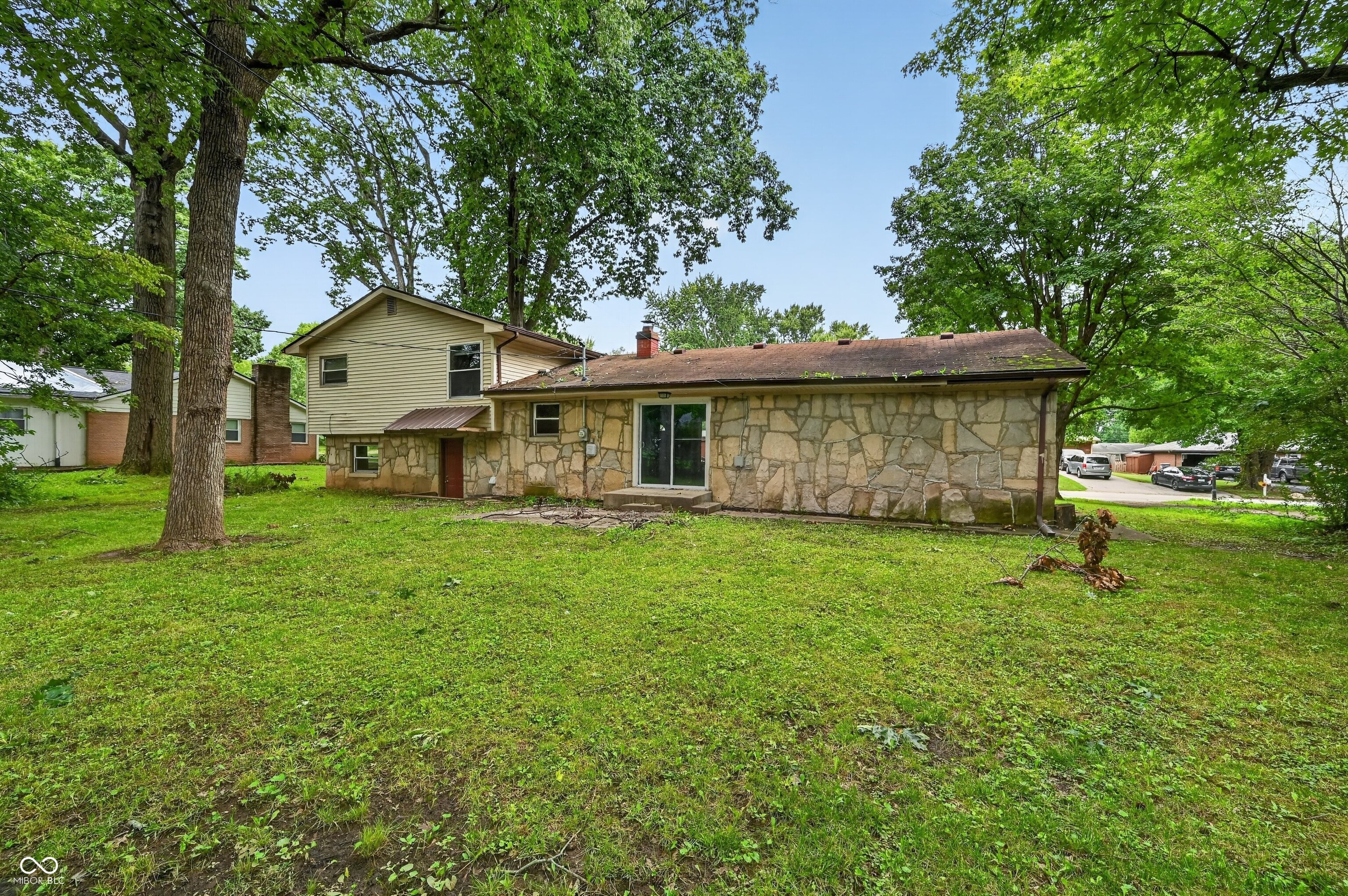 7045 Buick Drive, Indianapolis, IN, 46214 photo 5 of 7