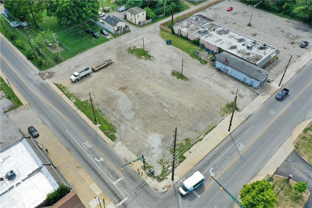 2965 N Sherman Drive, Indianapolis, IN, 46218 photo 5 of 8
