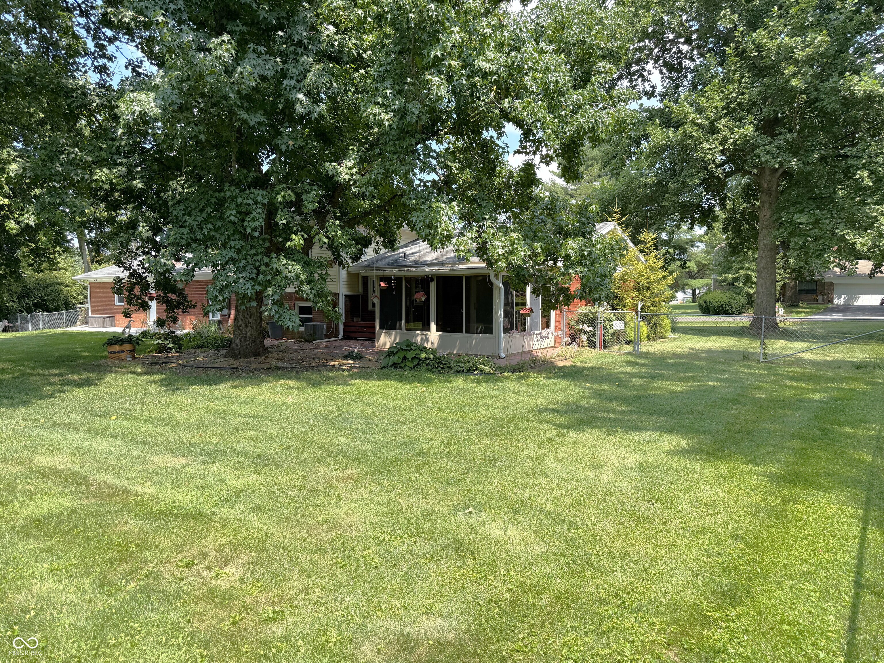 345 N Pleasant Run, Crawfordsville, IN, 47933 photo 5 of 41