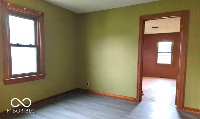 616 W 38th Street, Anderson, IN, 46013 photo 5 of 12