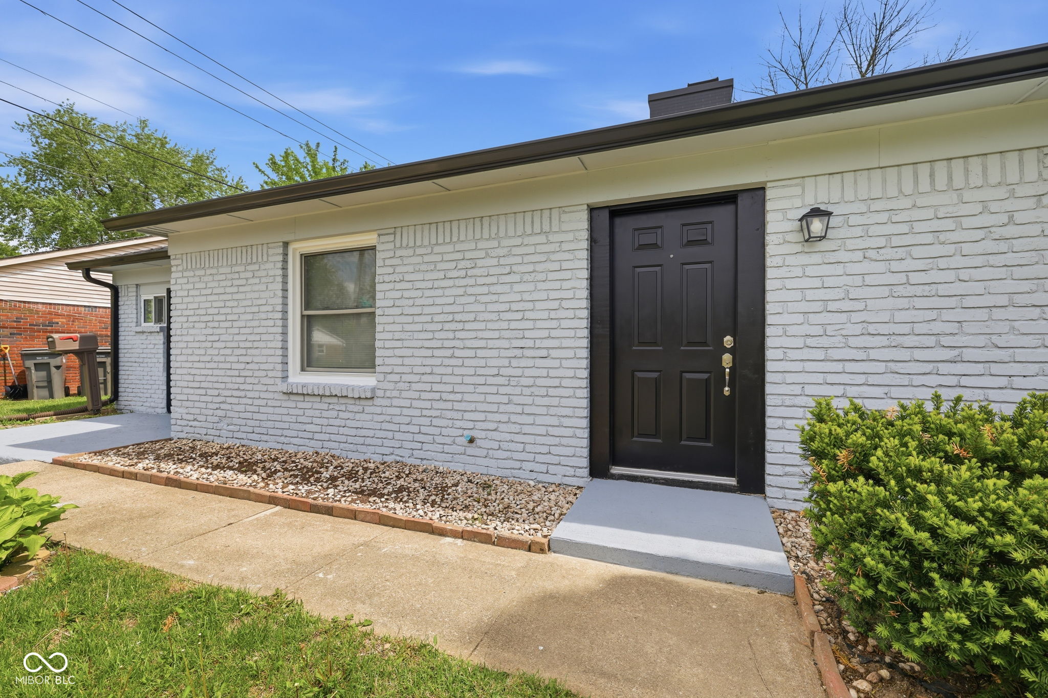 3561 N Graham Avenue, Indianapolis, IN, 46218 photo 5 of 53
