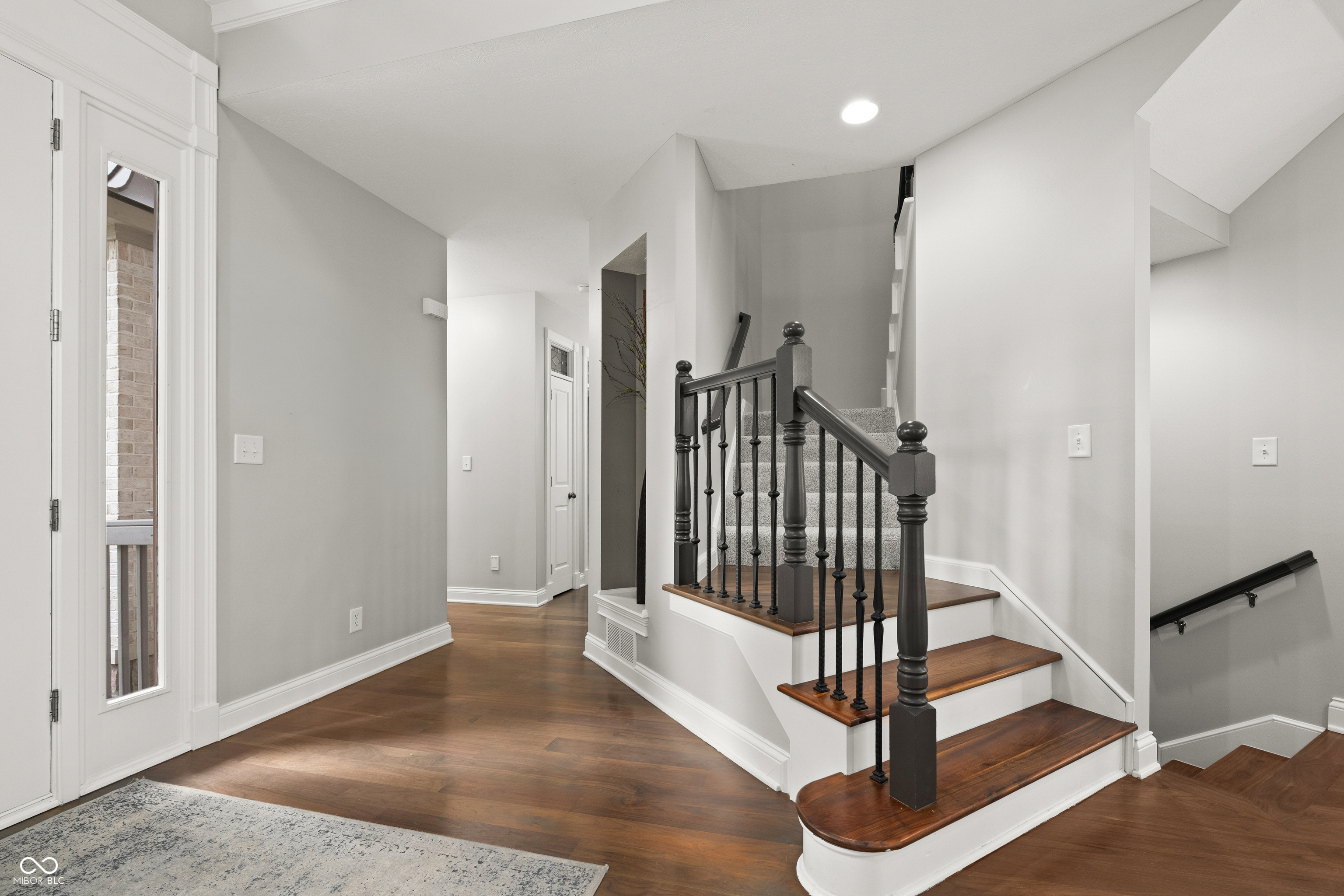 13011 Water Ridge Drive, Fishers, IN, 46055 photo 5 of 55