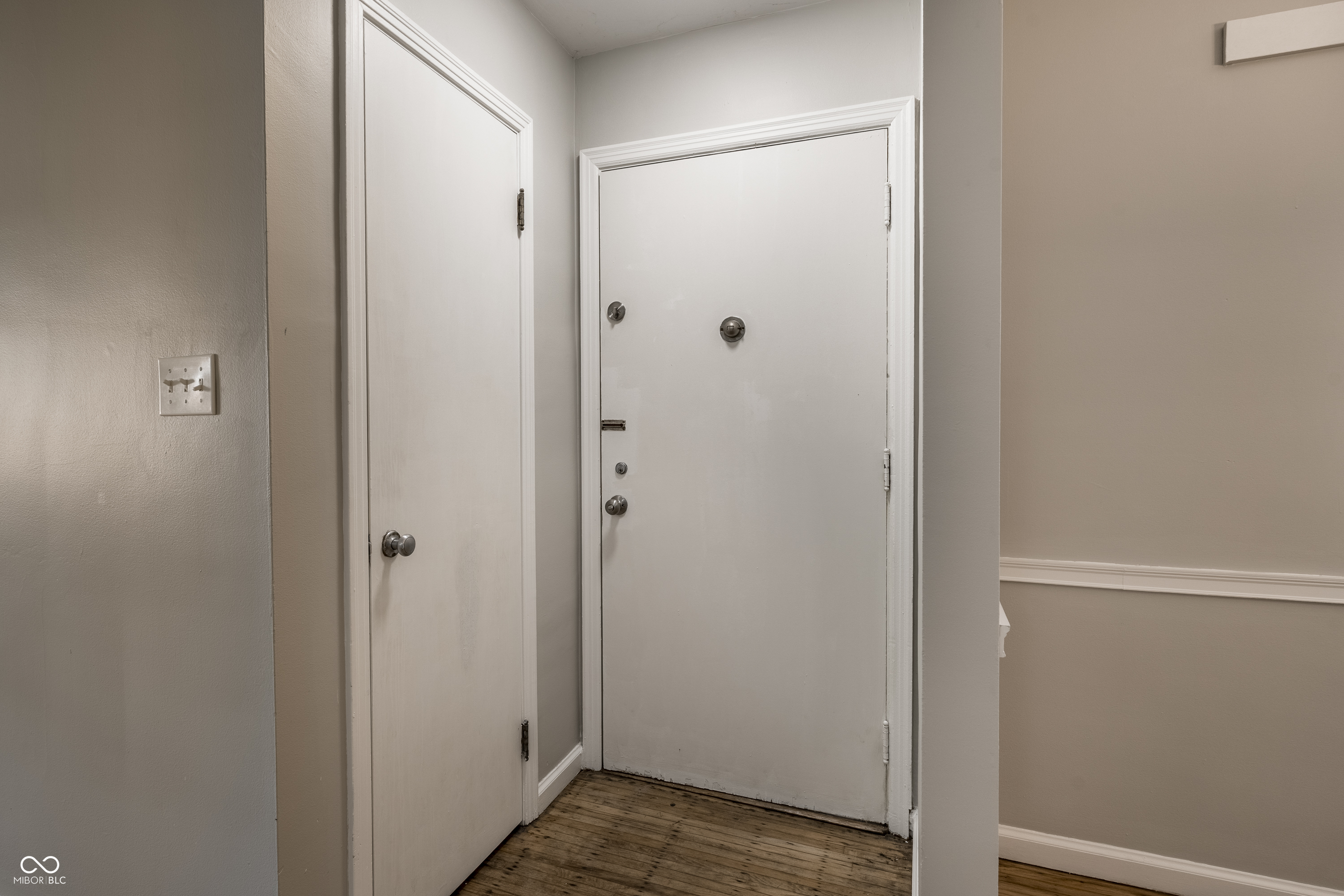 1651 W 57th Street, Indianapolis, IN, 46228 photo 5 of 23