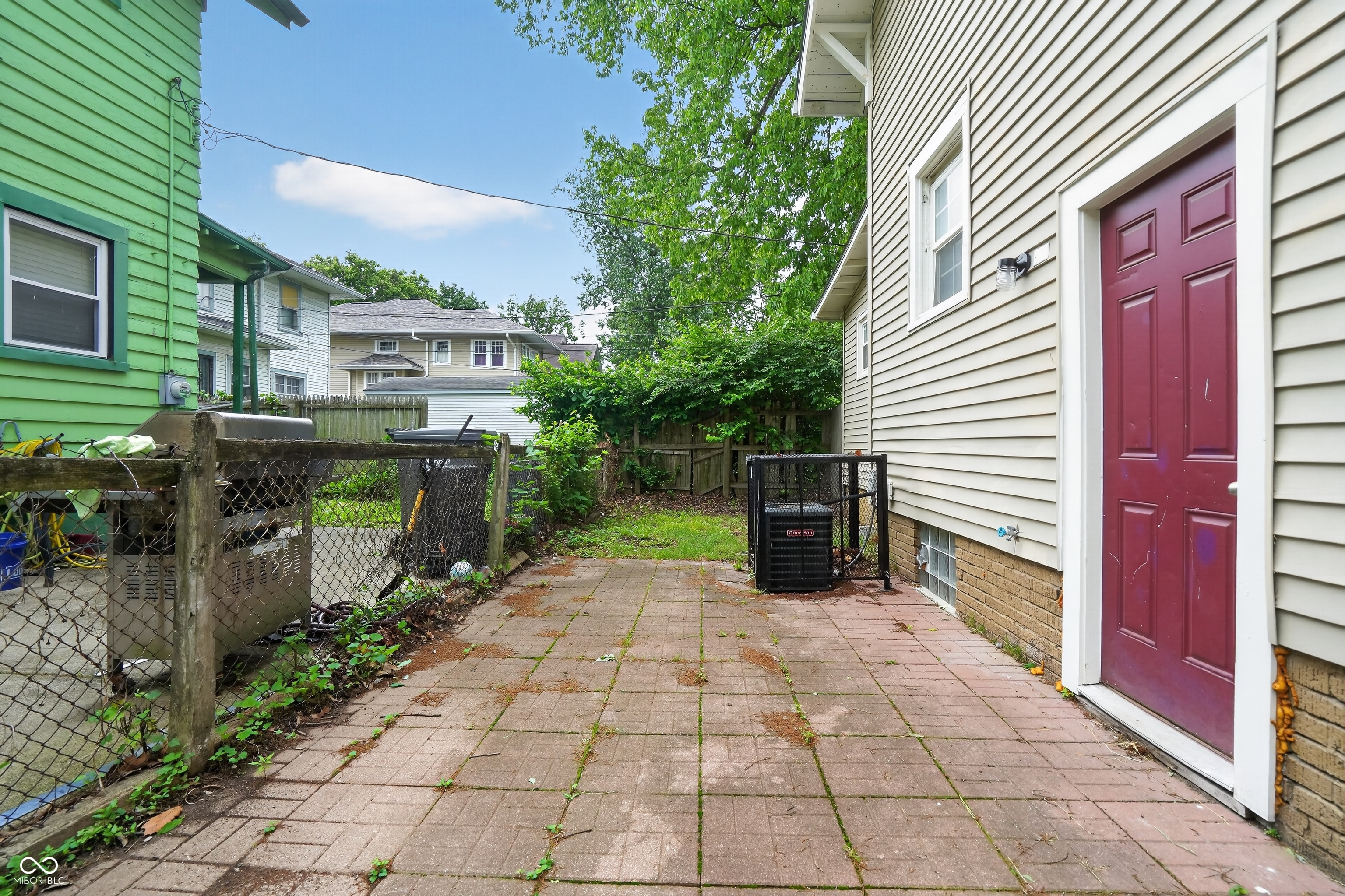 815 E 40th Street, Indianapolis, IN, 46205 photo 5 of 21