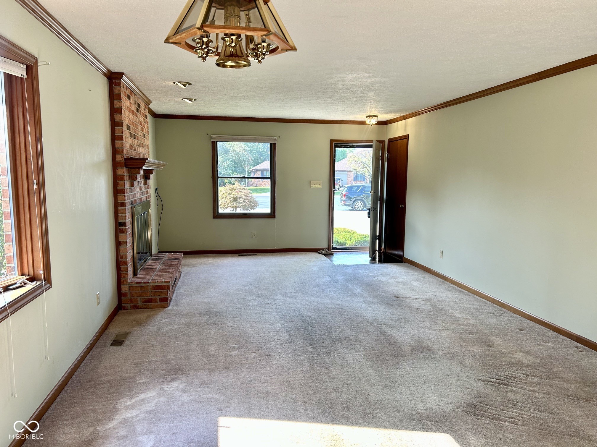 817 Eagle Parkway, Brownsburg, IN, 46112 photo 5 of 35