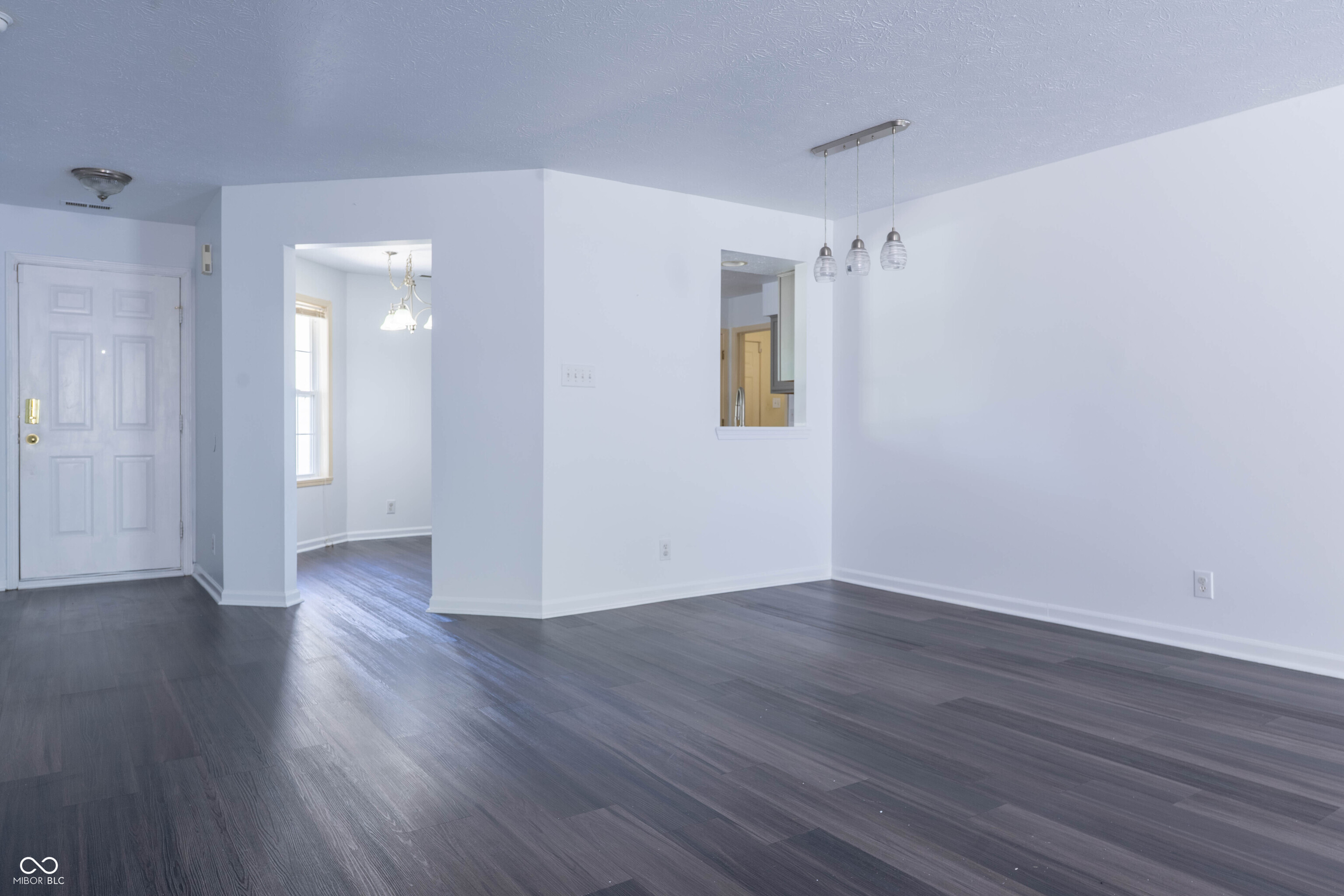 7060 Blankenship Avenue, Indianapolis, IN, 46217 photo 5 of 29