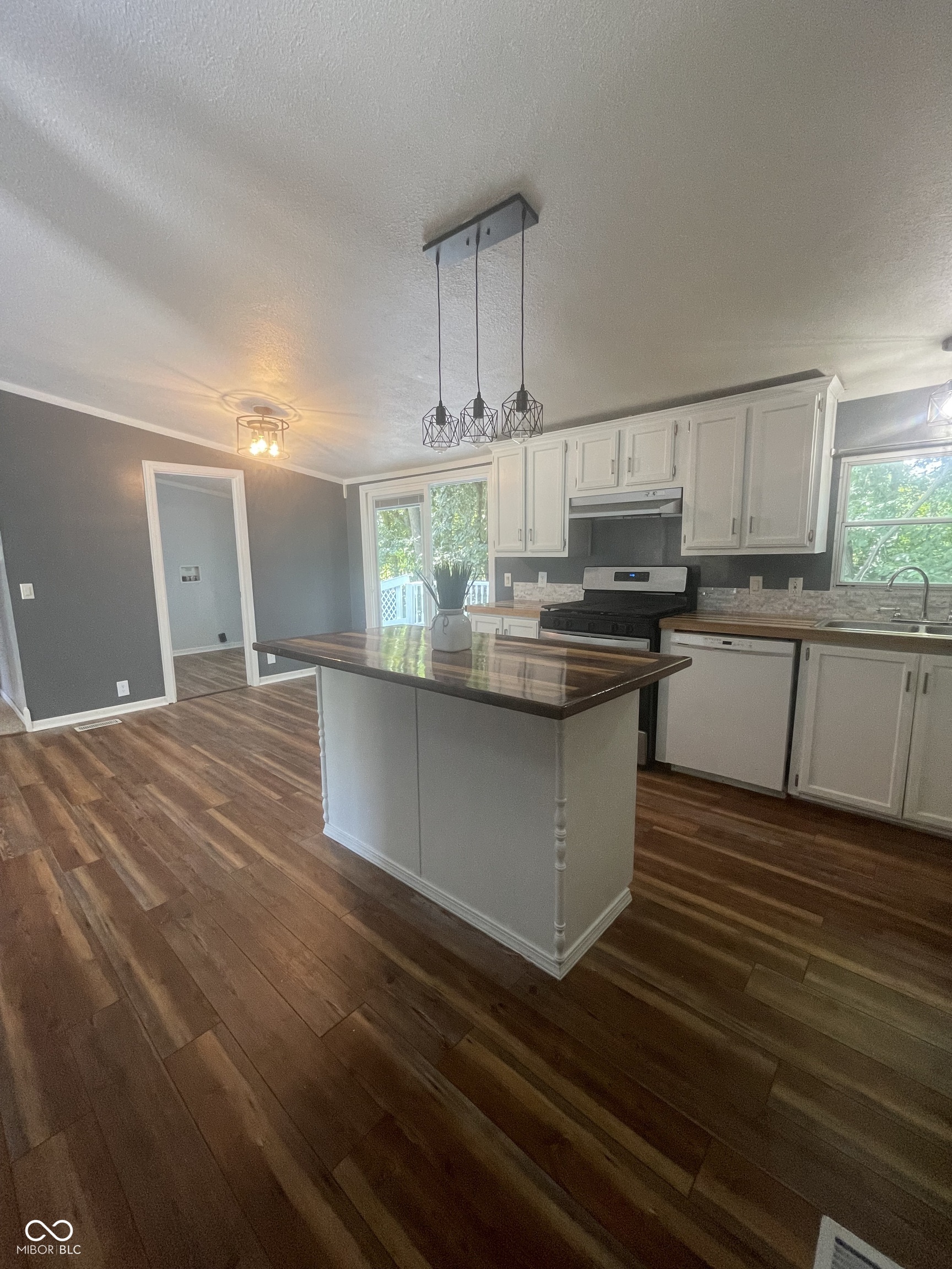 801 E High Street, Rockville, IN, 47872 photo 5 of 26