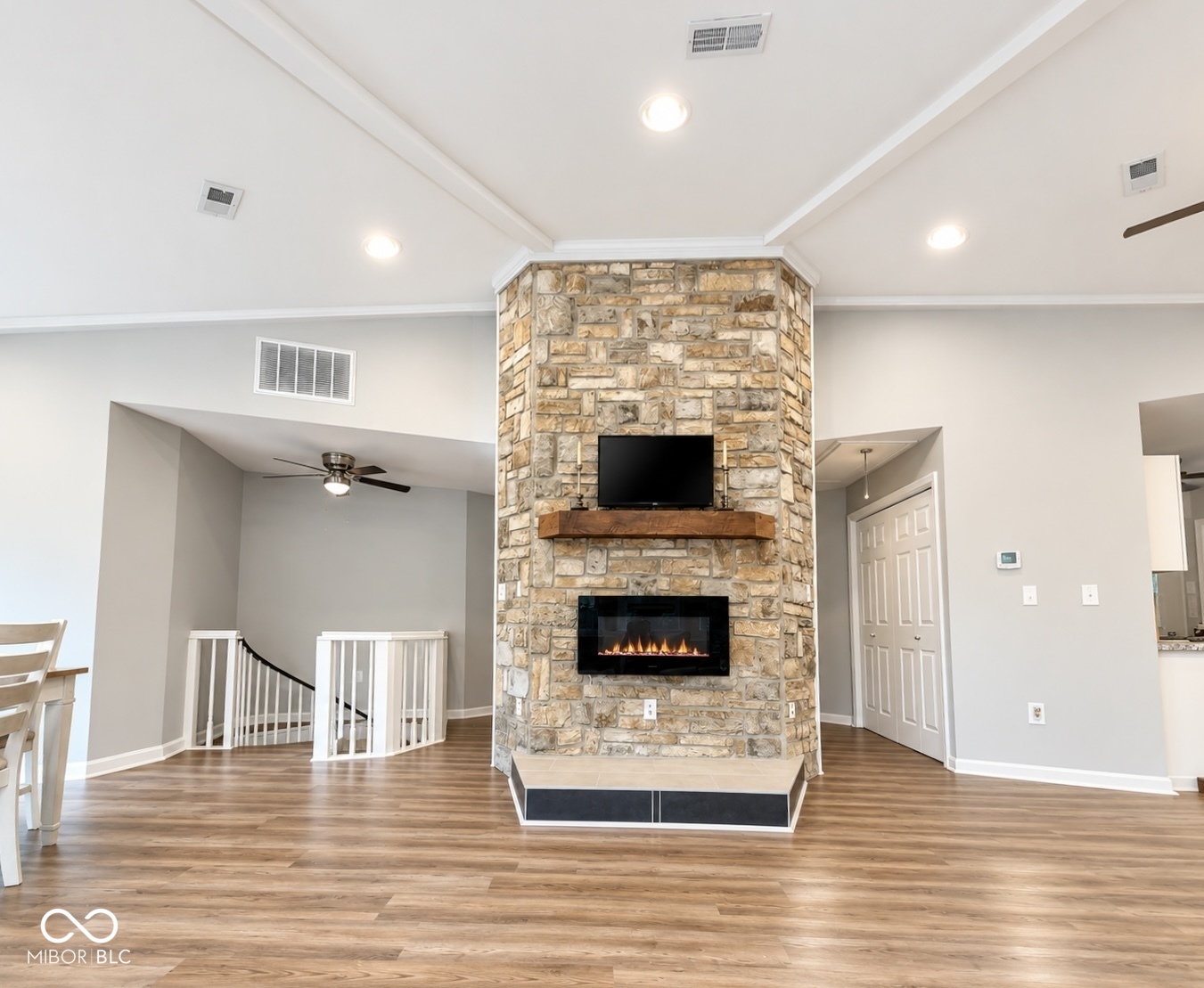 50 Woodlawn Village, Mitchell, IN, 47446 photo 5 of 29
