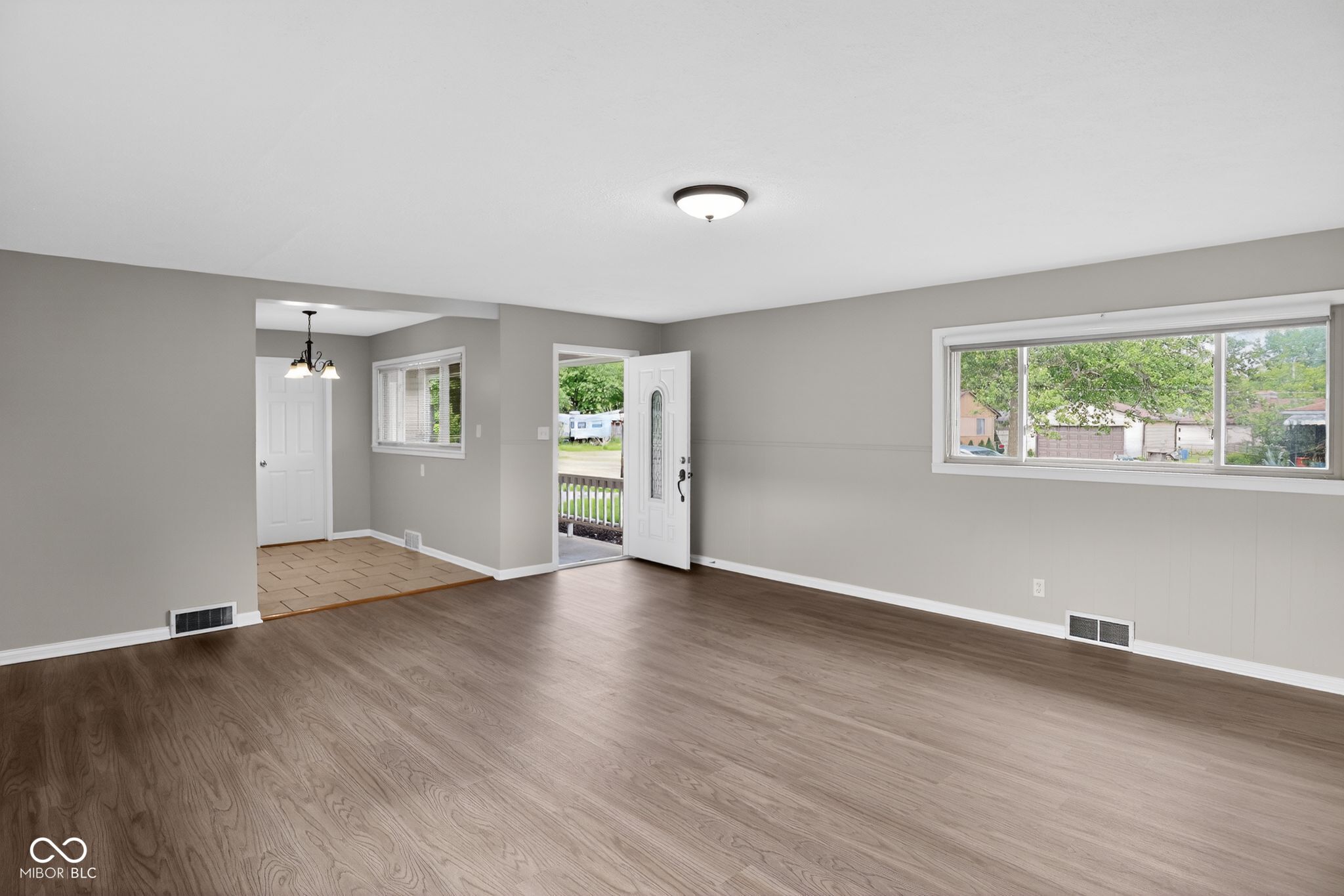 322 Meadow Lane, Plainfield, IN, 46168 photo 5 of 27