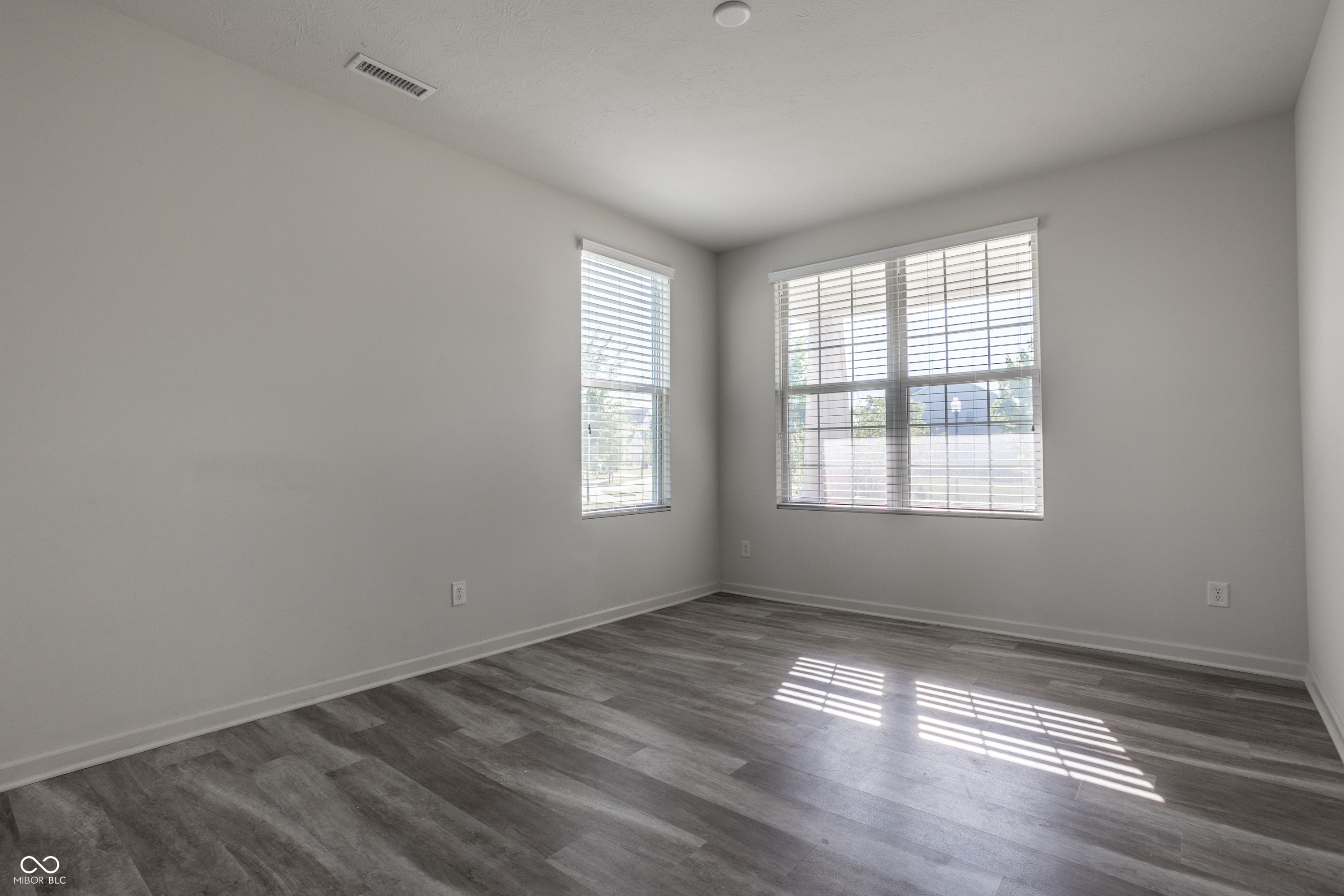 13514 Lamb Drive, Fishers, IN, 46037 photo 5 of 34