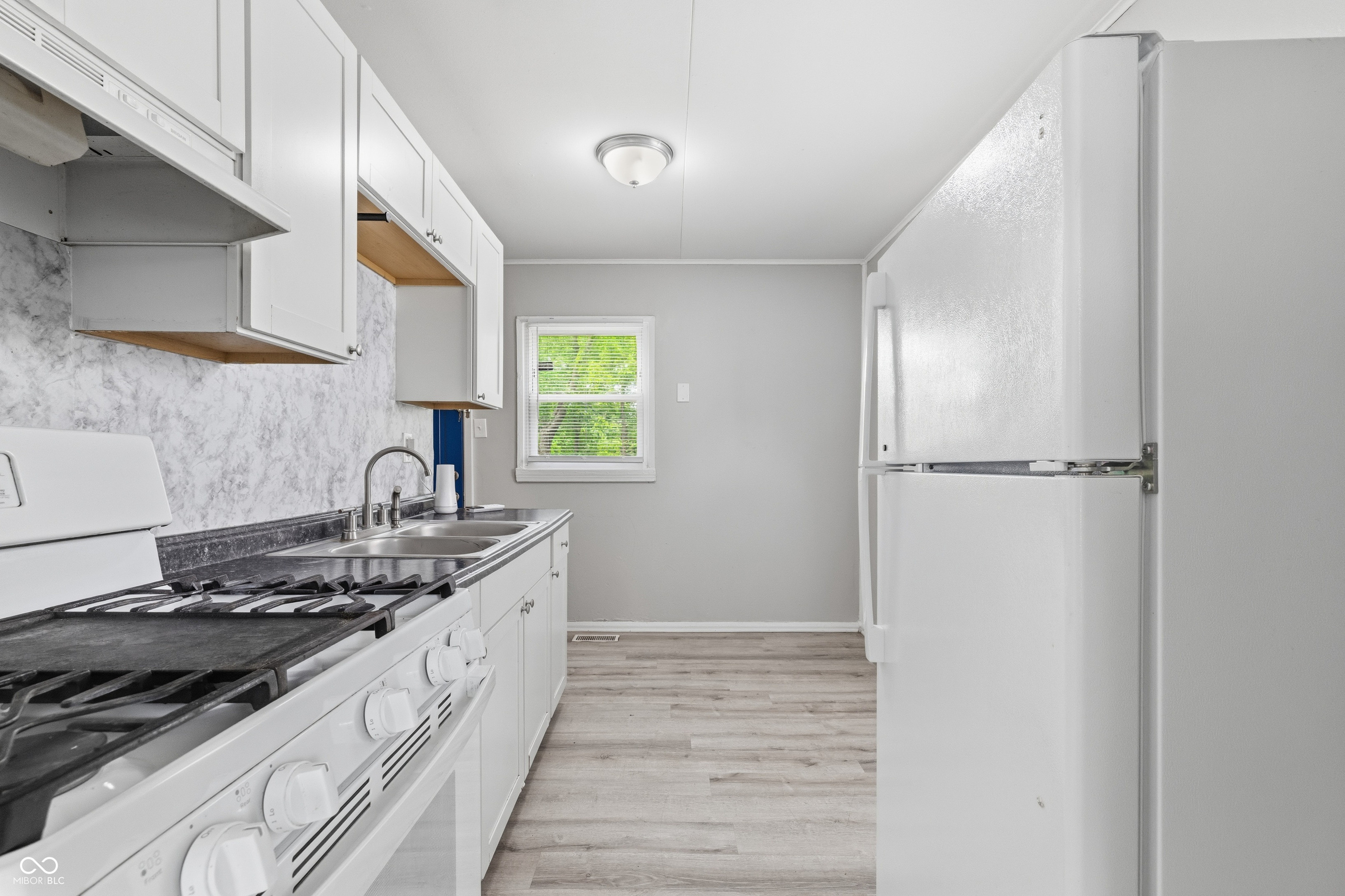 3522 N Olney Street, Indianapolis, IN, 46218 photo 5 of 22