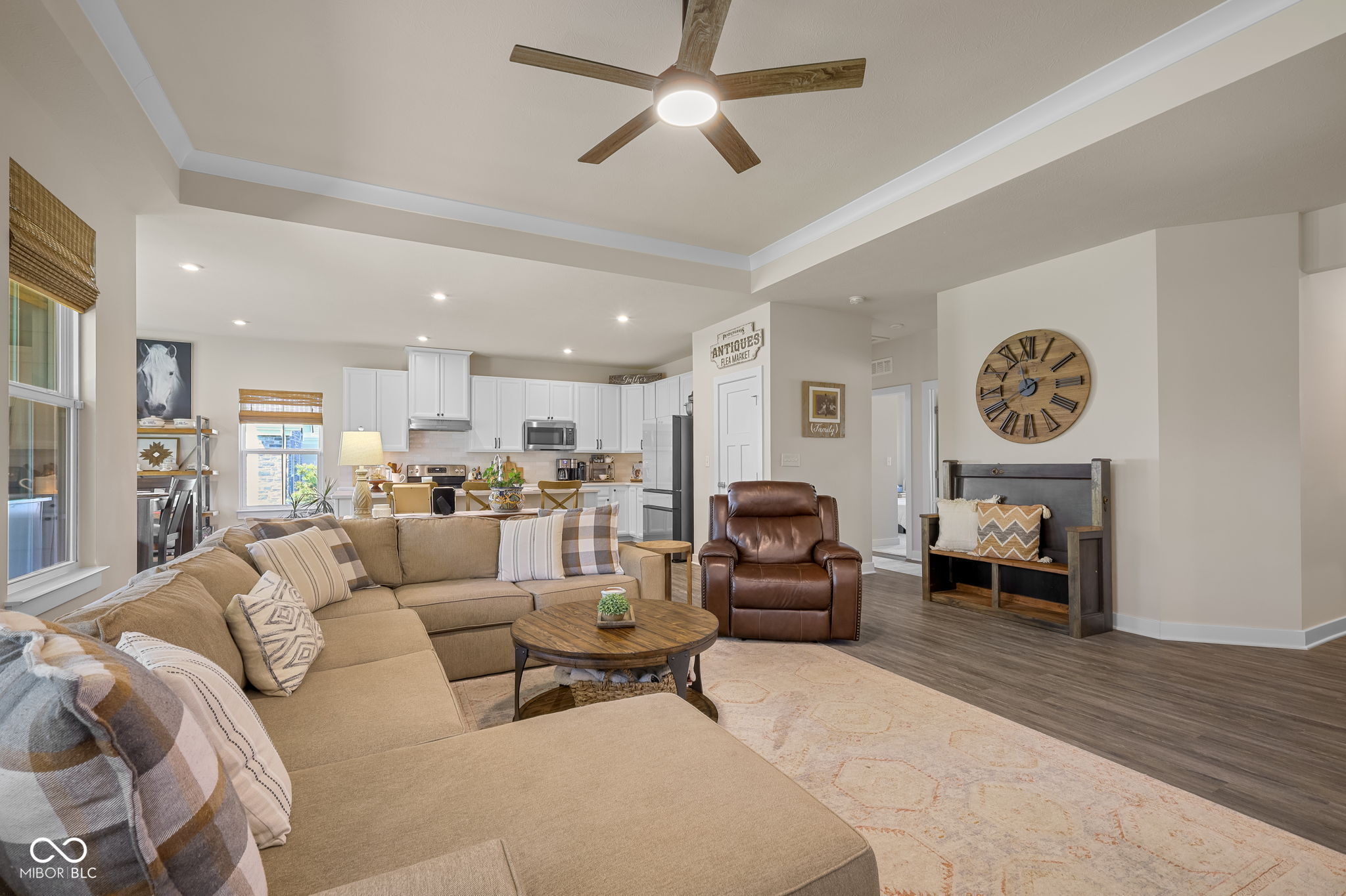 245 Bohicket Road, Whiteland, IN, 46184 photo 5 of 33