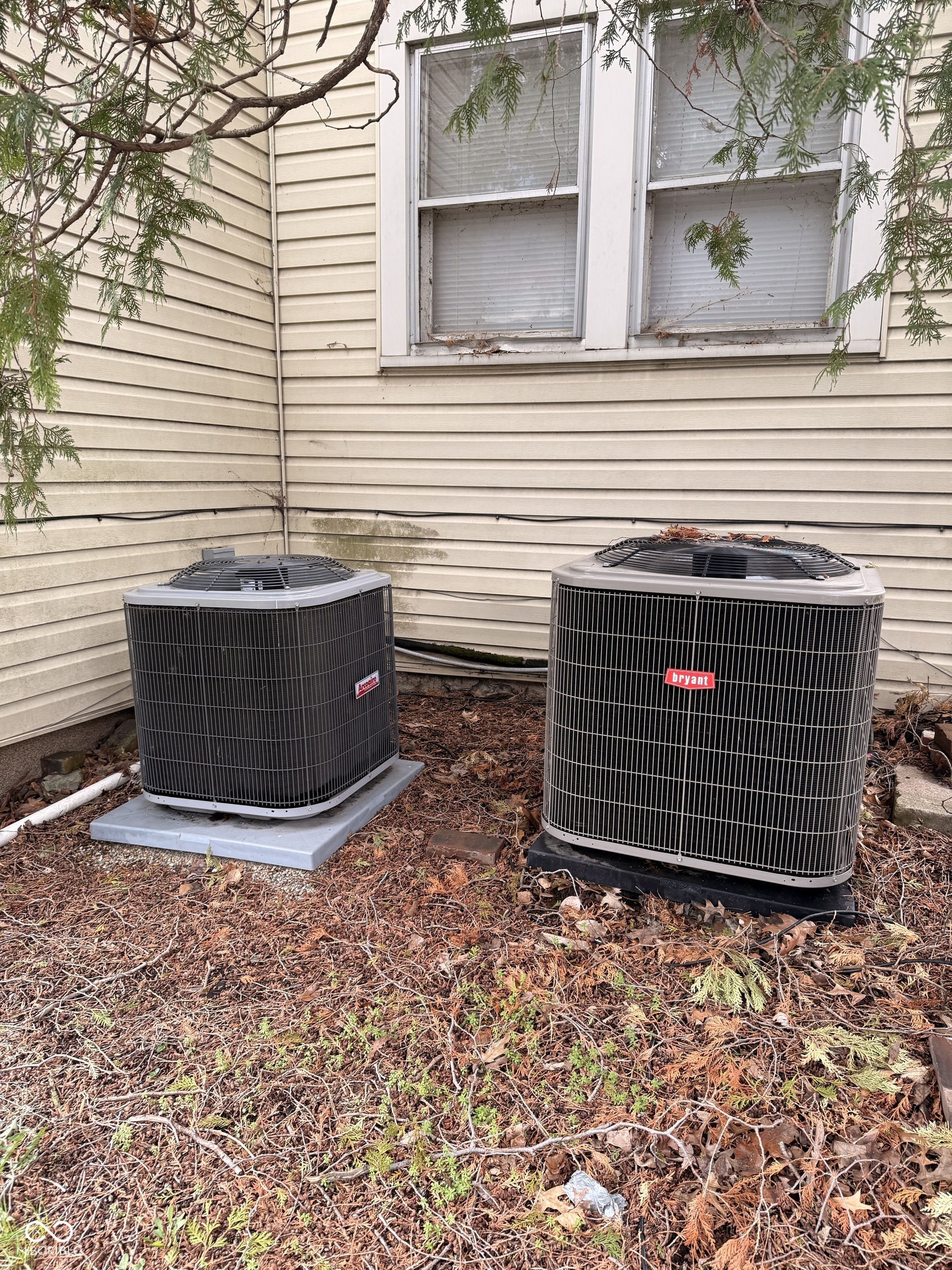 422 W Sycamore Street, Kokomo, IN, 46901 photo 5 of 13