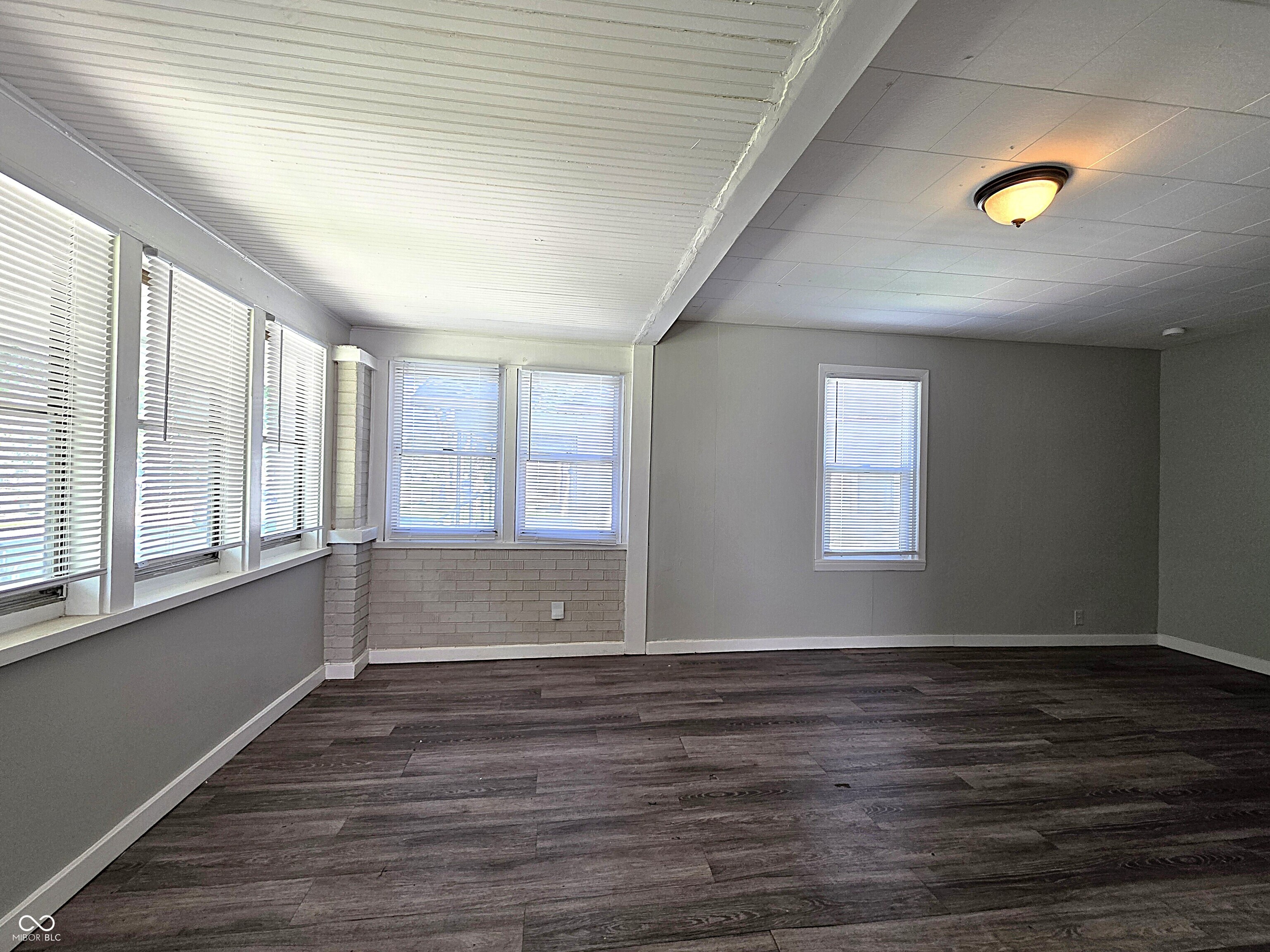 3907 Hoyt Avenue, Indianapolis, IN, 46203 photo 5 of 14