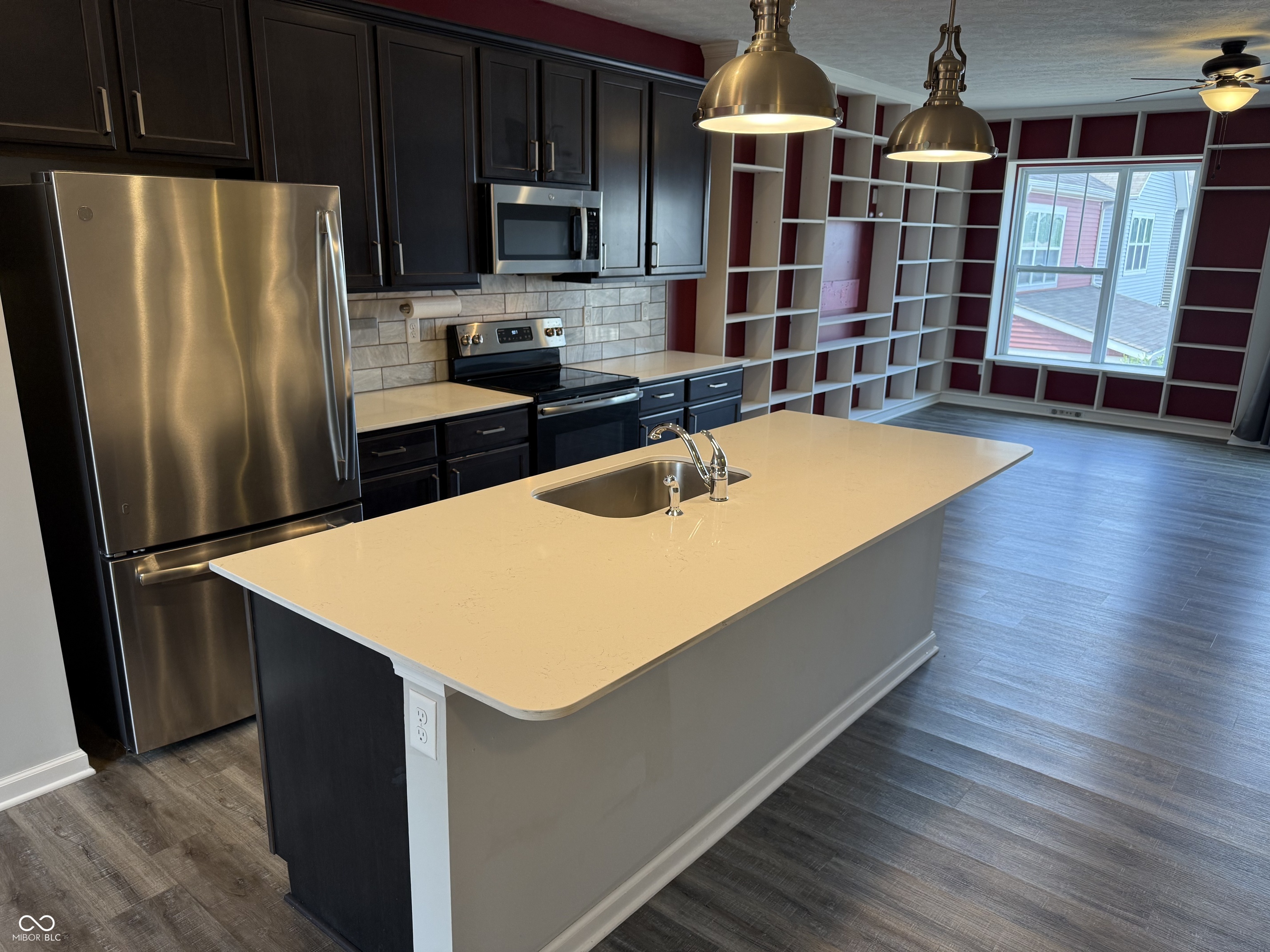 2909 Kirkbride Way, Indianapolis, IN, 46222 photo 5 of 27