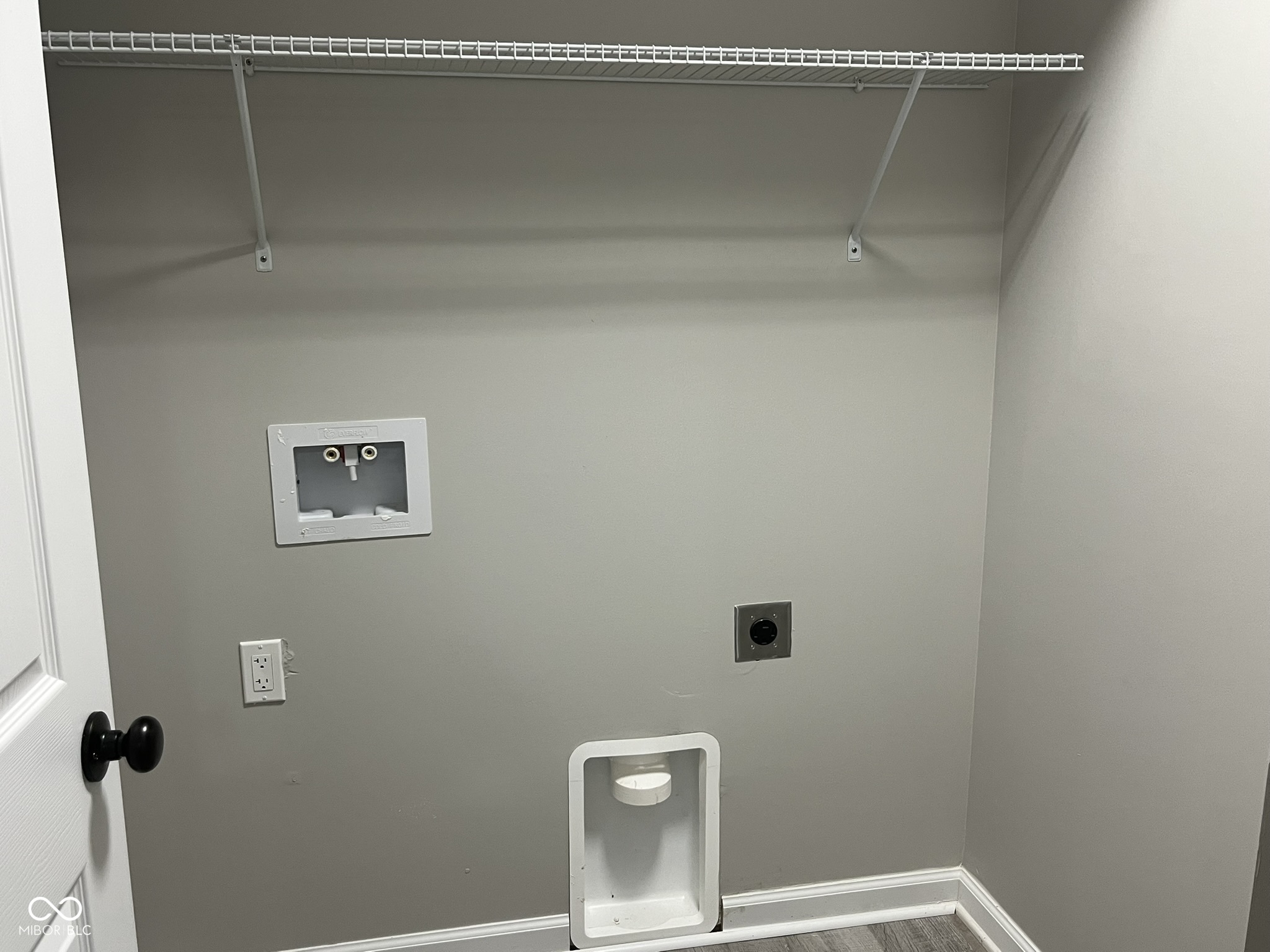 3955 Squire Lakes Drive, North Vernon, IN, 47265 photo 5 of 10
