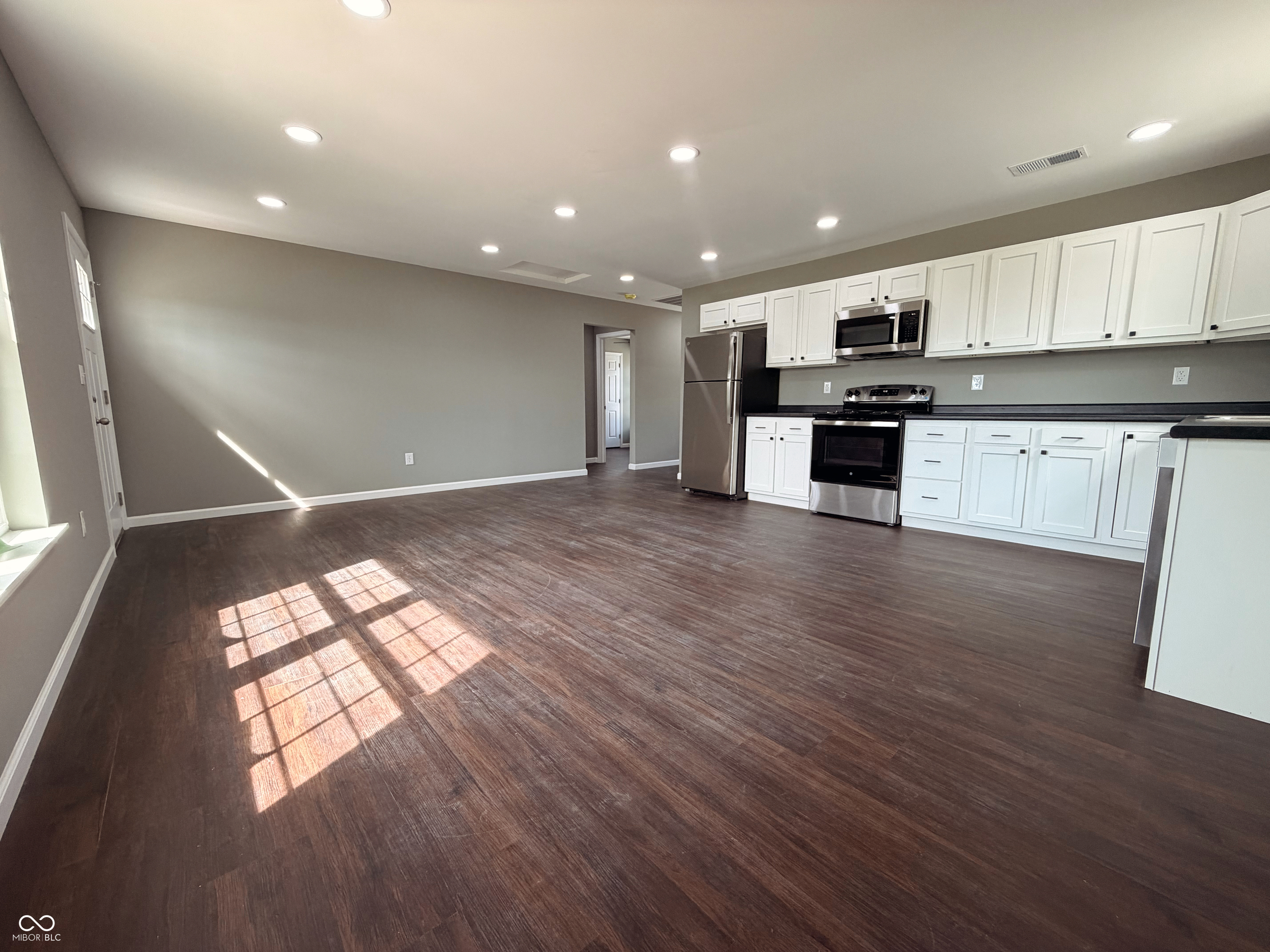 412 S Ireland Street, Greensburg, IN, 47240 photo 5 of 16