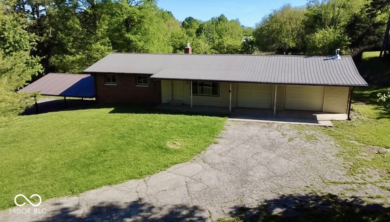 2138 W Range Line Road, Greencastle, IN, 46135 photo 5 of 68