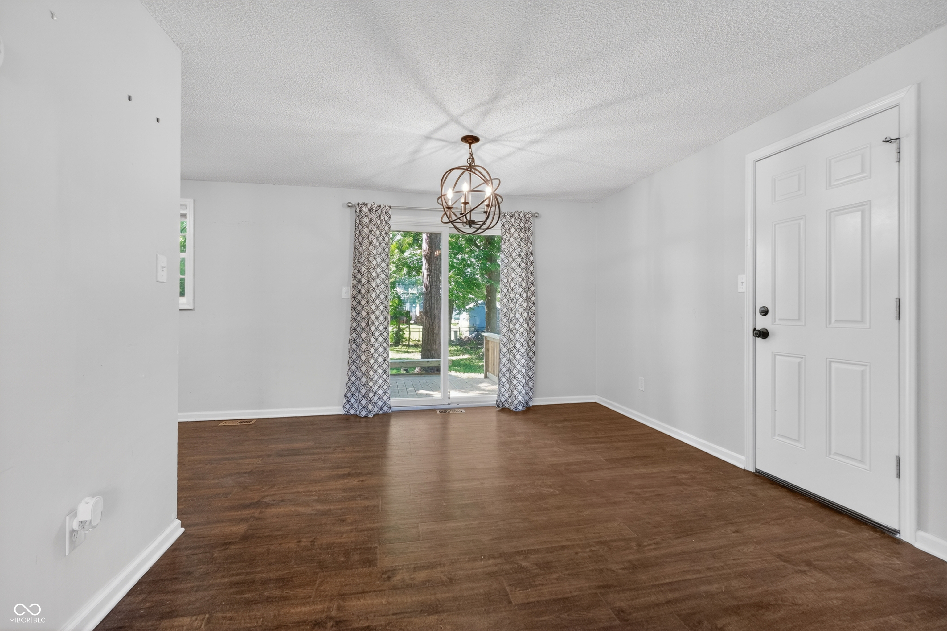 10355 E 30th Street, Indianapolis, IN, 46229 photo 5 of 28
