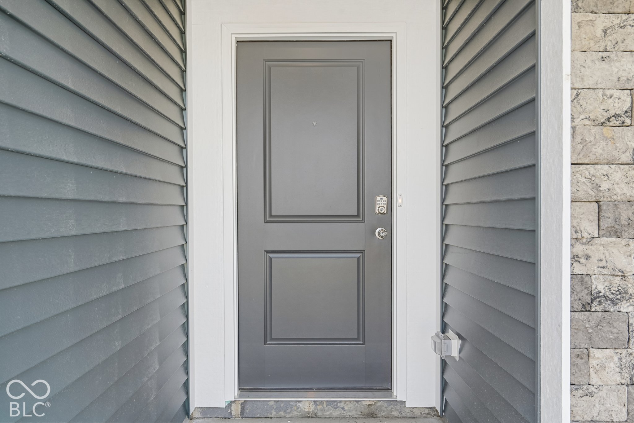 1271 Phillips Drive, Greenfield, IN, 46140 photo 5 of 47