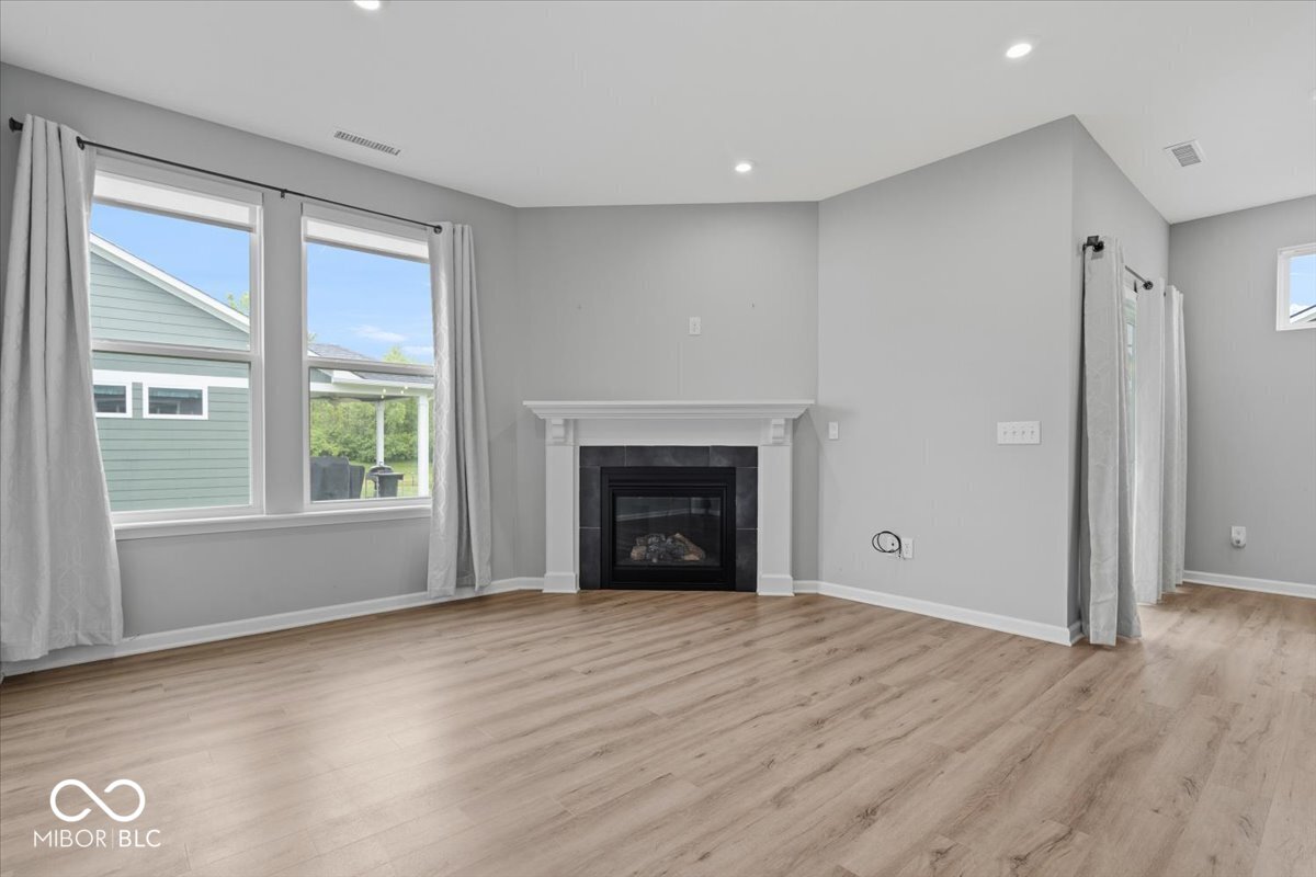 9089 Stone Trace Boulevard, Avon, IN, 46123 photo 5 of 33