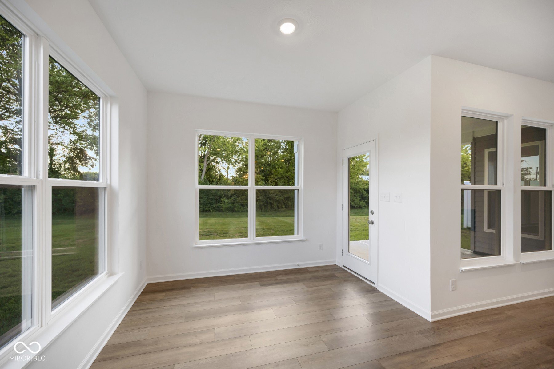 5534 Aspen Wood Lane, Indianapolis, IN, 46239 photo 5 of 19