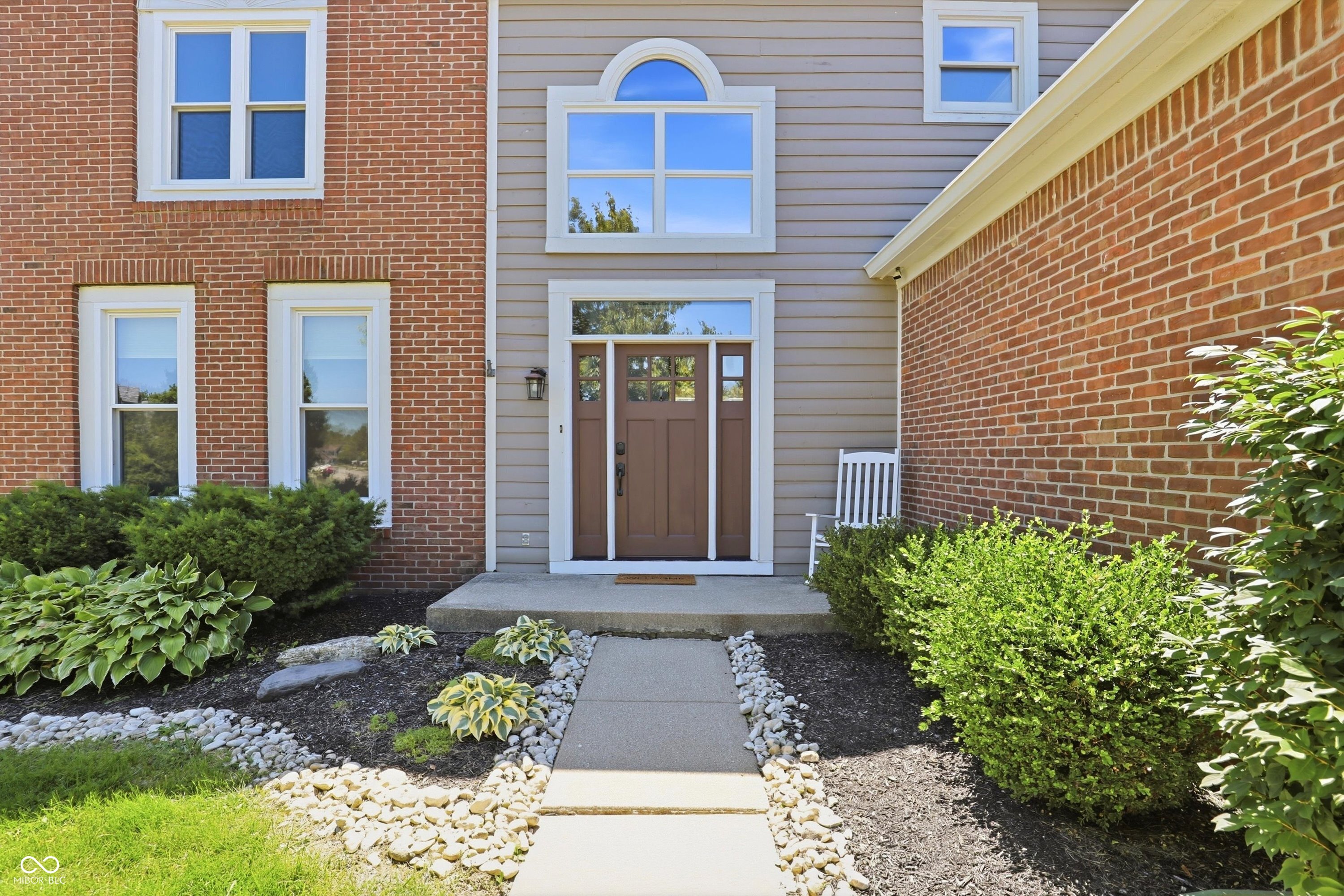 10325 Blue Fin Drive, Indianapolis, IN, 46256 photo 5 of 54