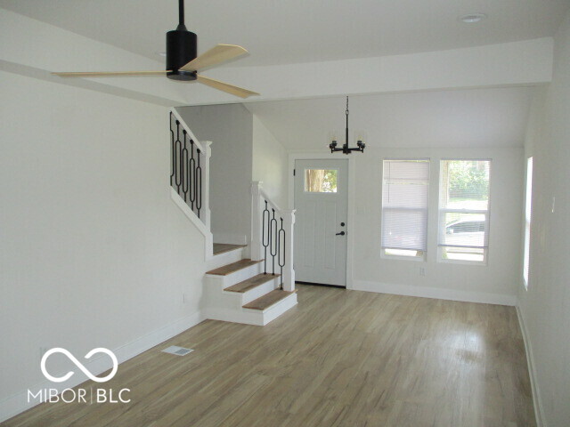 1046 Dawson Street, Indianapolis, IN, 46203 photo 5 of 13