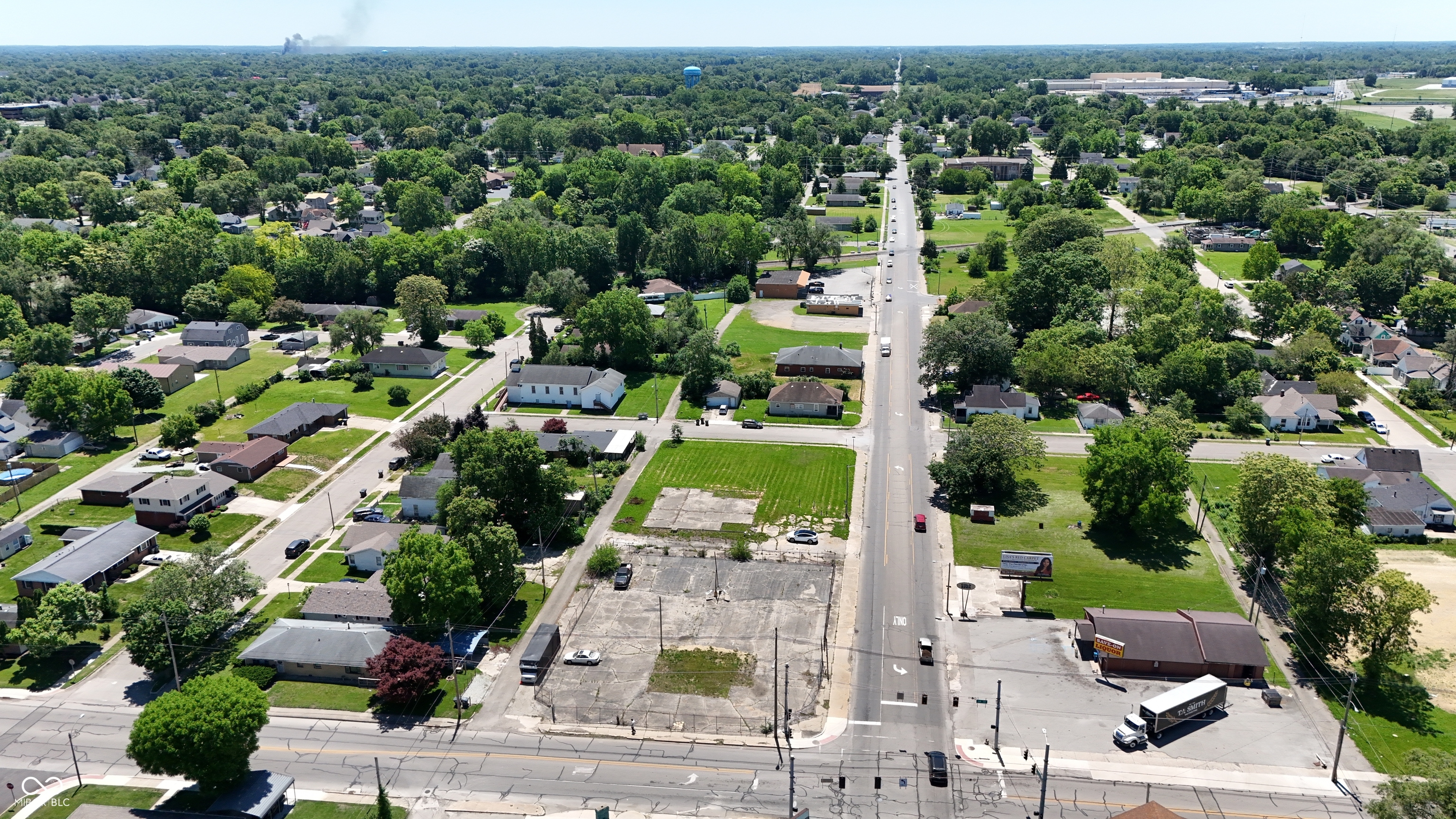 1402 S Madison, Anderson, IN, 46016 photo 5 of 8