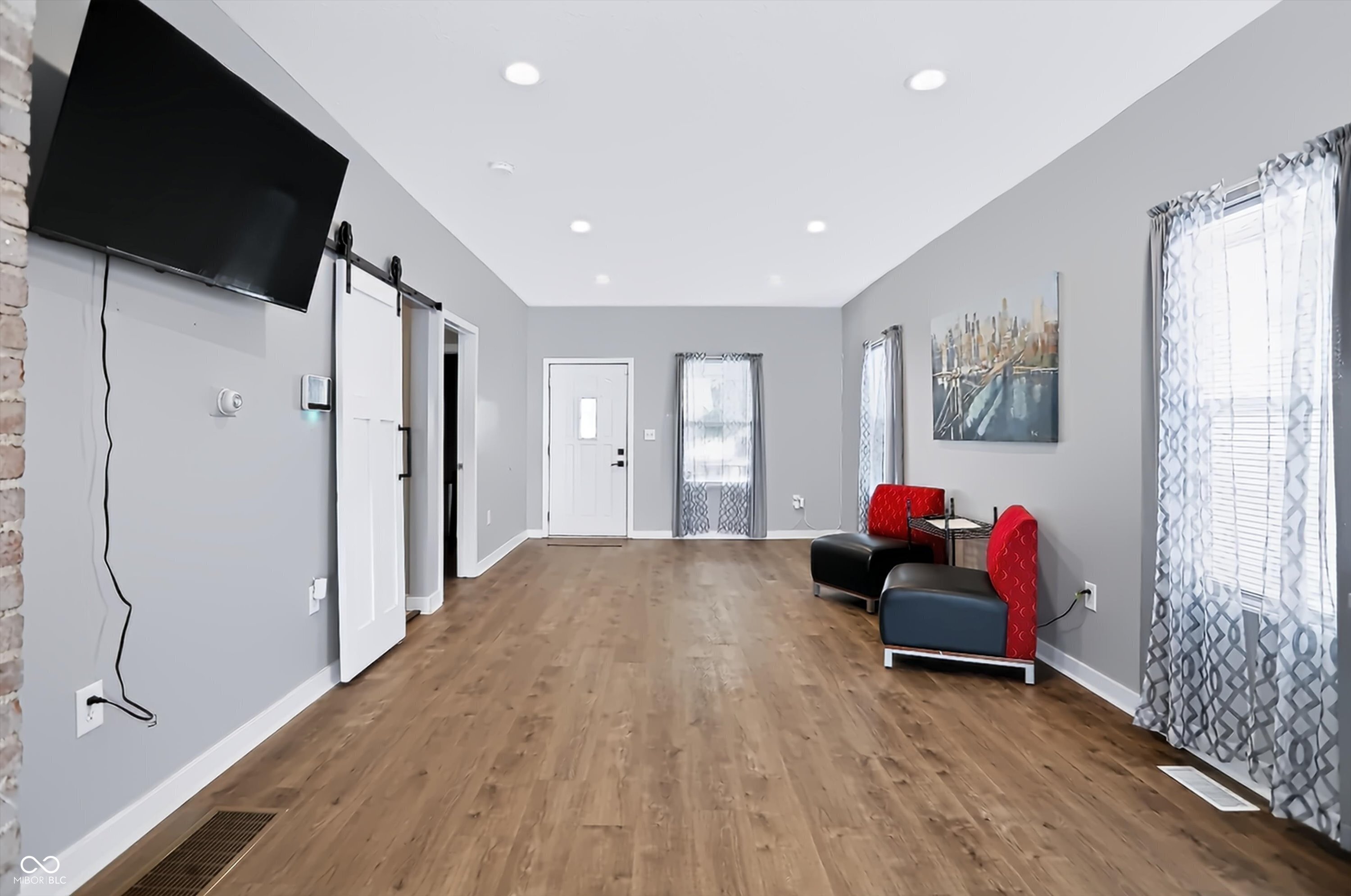 1028 N Tuxedo Street, Indianapolis, IN, 46201 photo 5 of 40