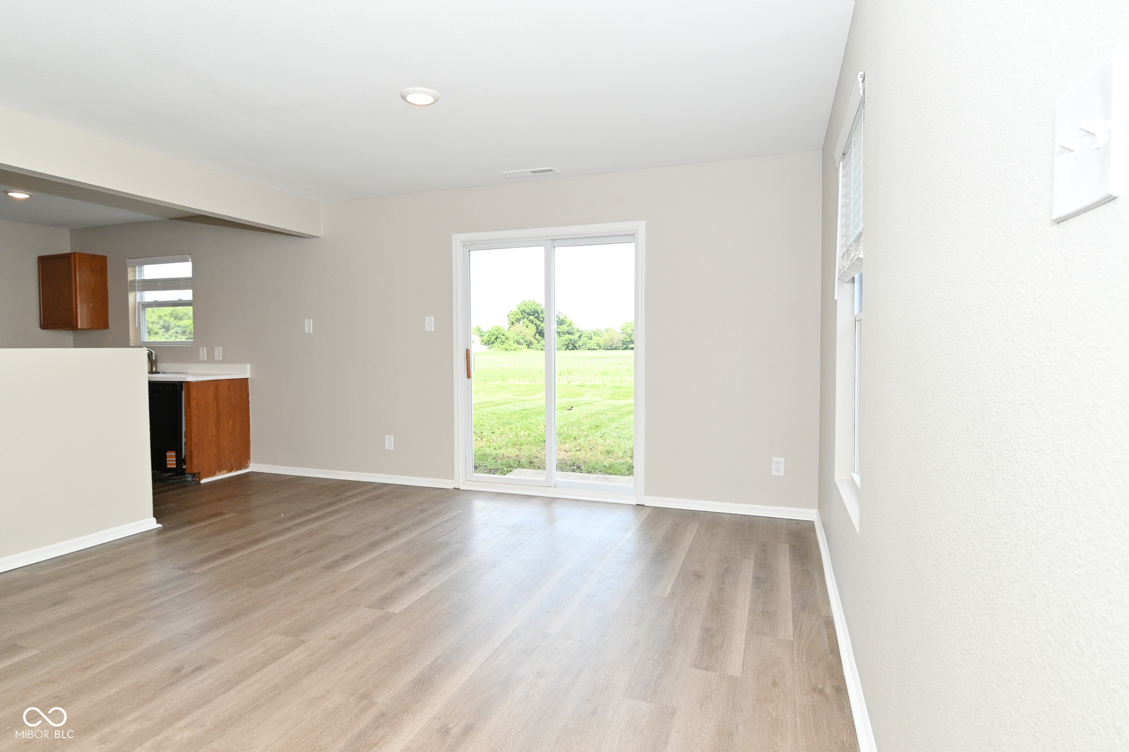 1624 Wagner Drive, Shelbyville, IN, 46176 photo 5 of 33