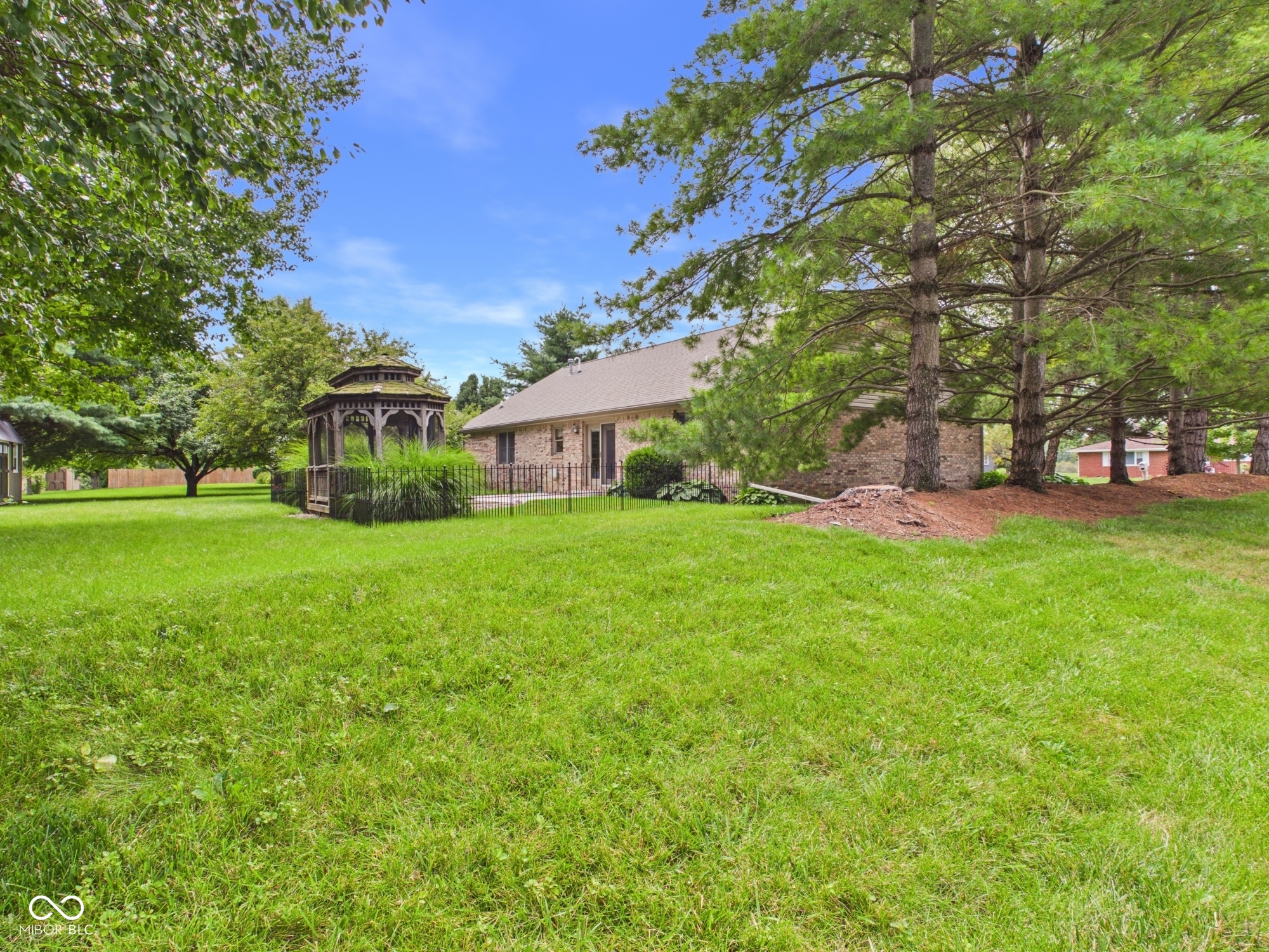 1413 N Fairview Avenue, Alexandria, IN, 46001 photo 5 of 25