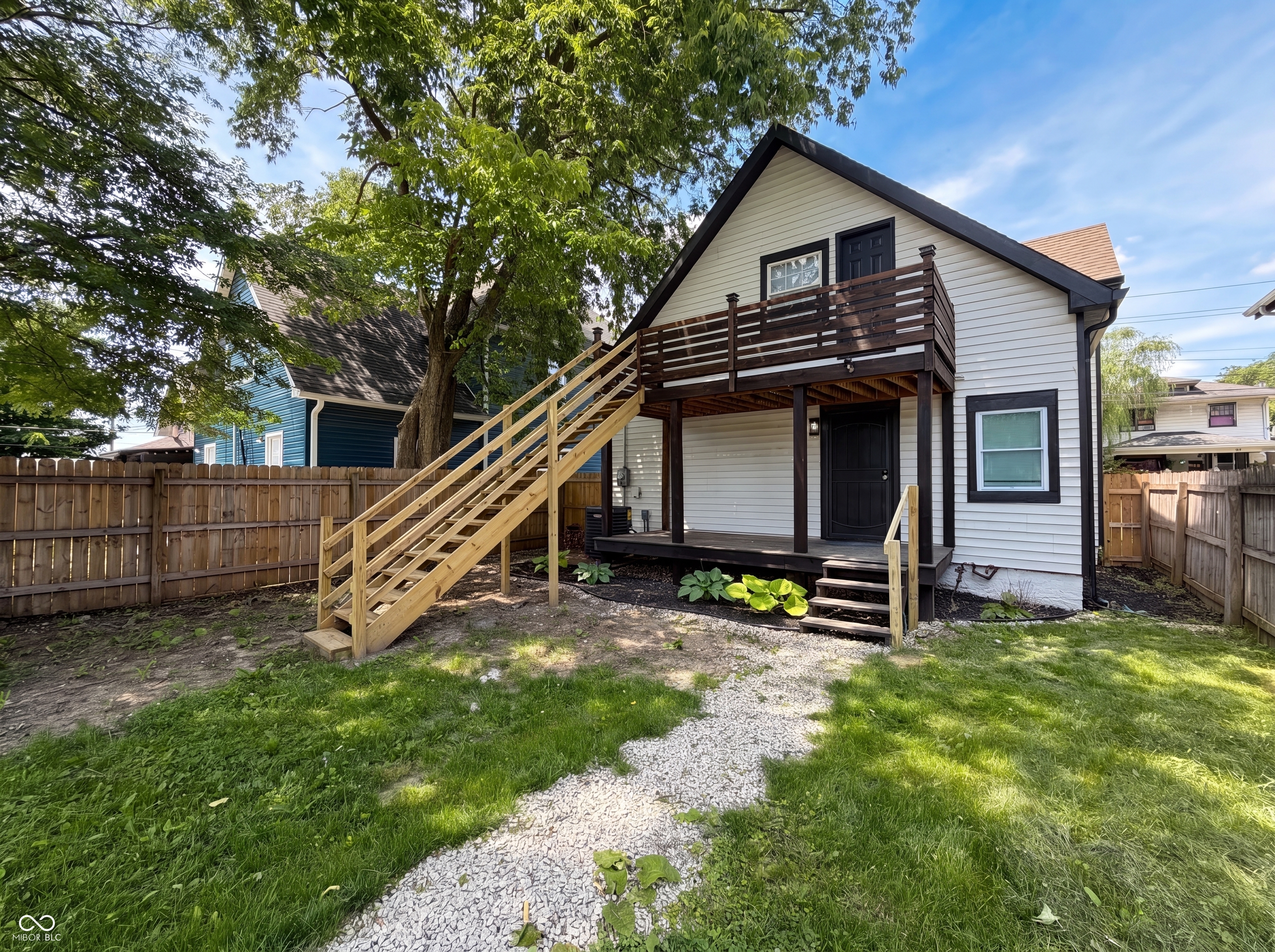 37 N Sherman Drive, Indianapolis, IN, 46201 photo 5 of 17