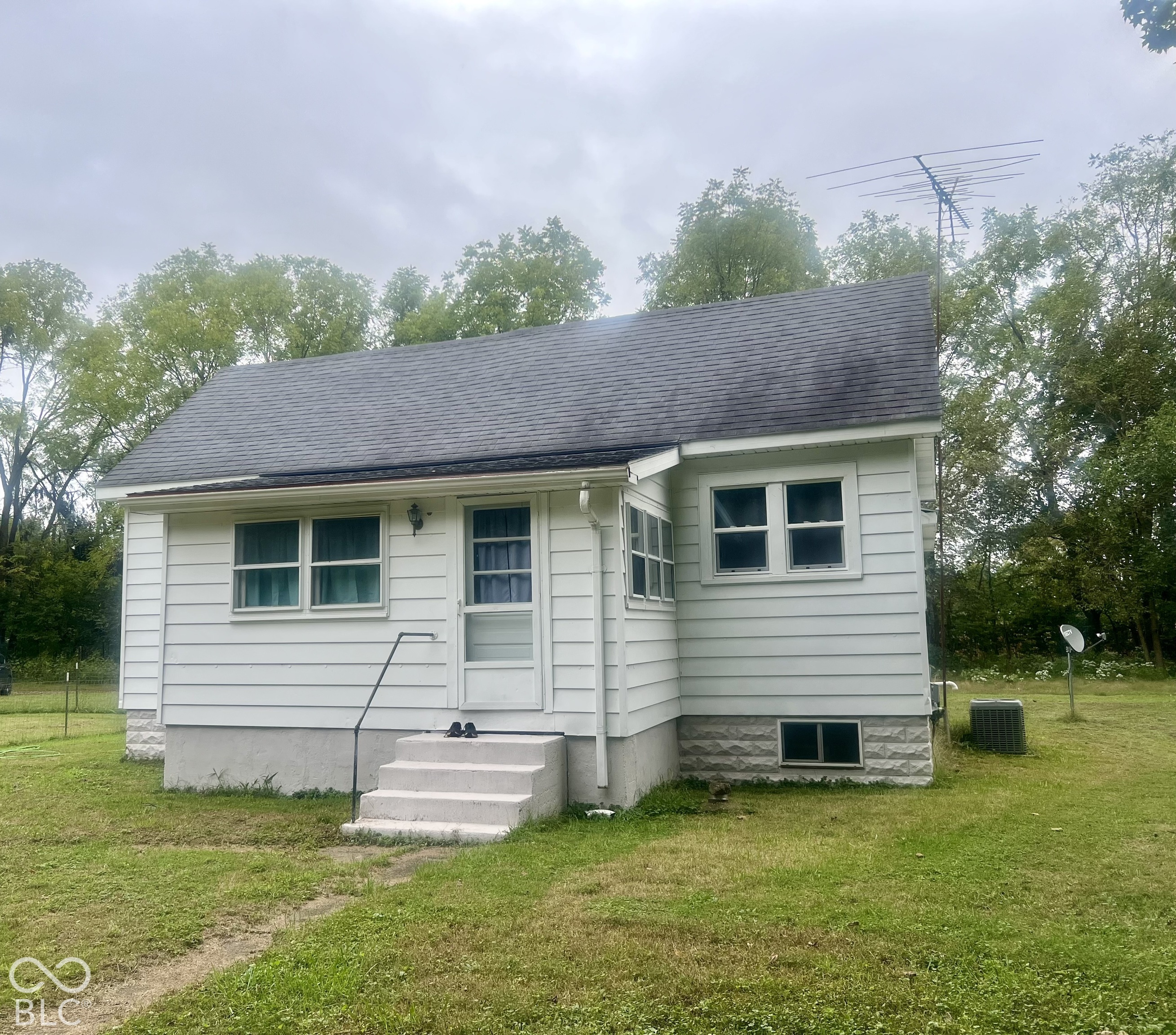 5090 S Neet Road, Rockville, IN, 47872 photo 5 of 14