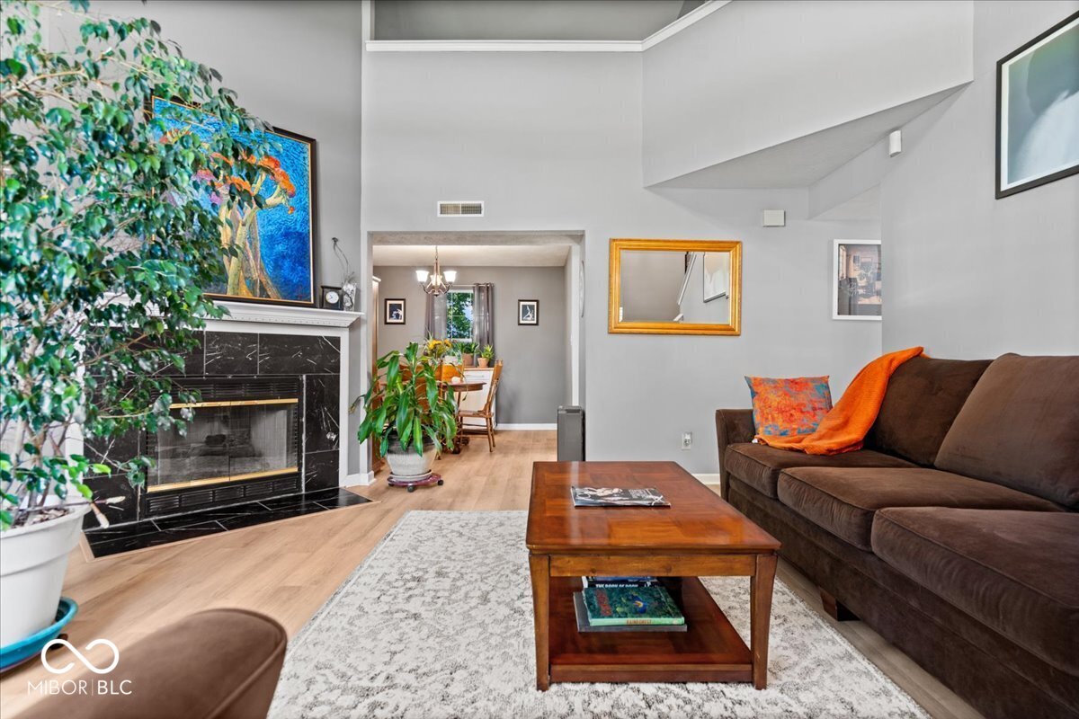 2261 Rolling Oak Drive, Indianapolis, IN, 46214 photo 5 of 30