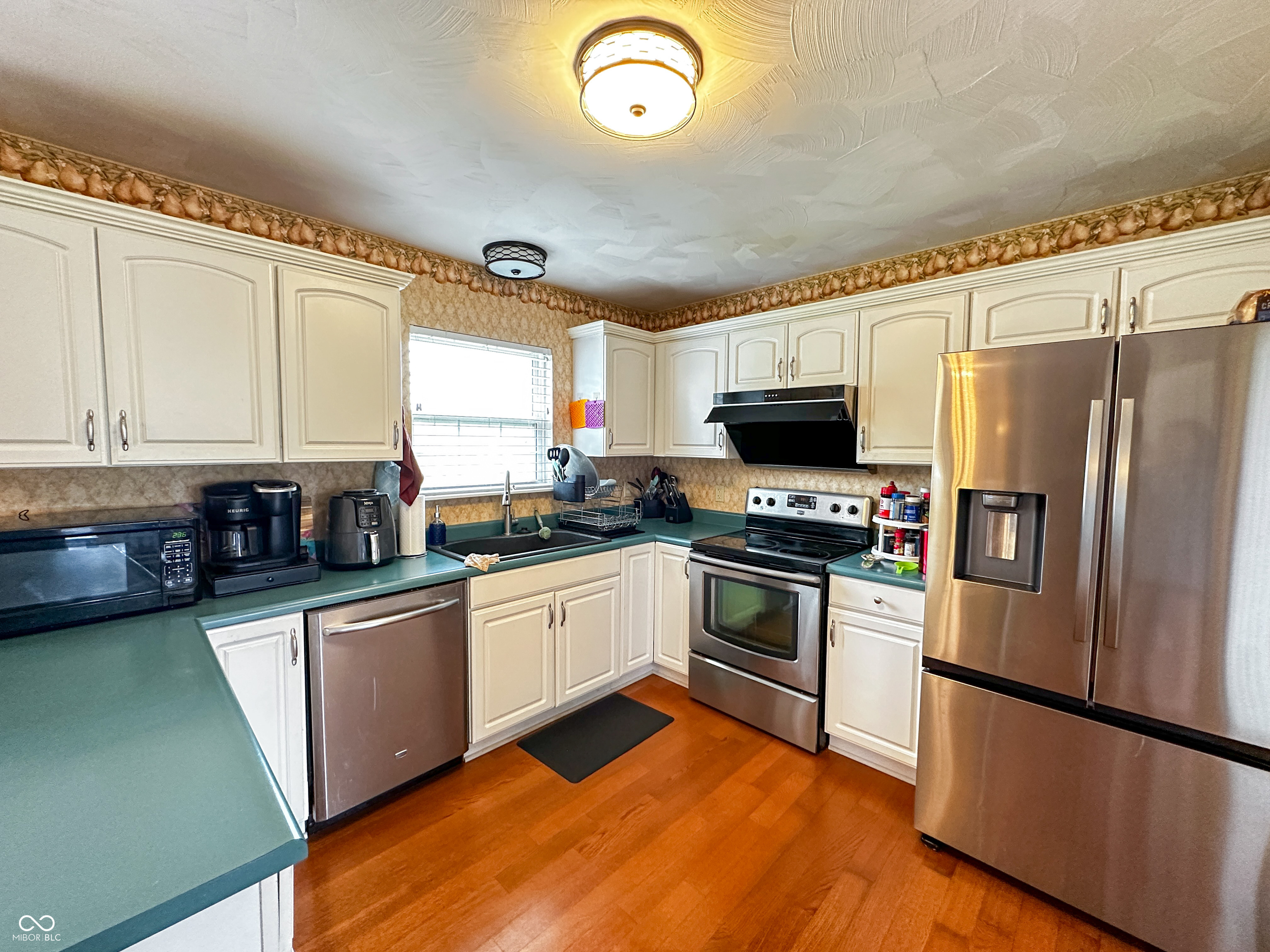 323 Woodfield Drive, Batesville, IN, 47006 photo 5 of 29