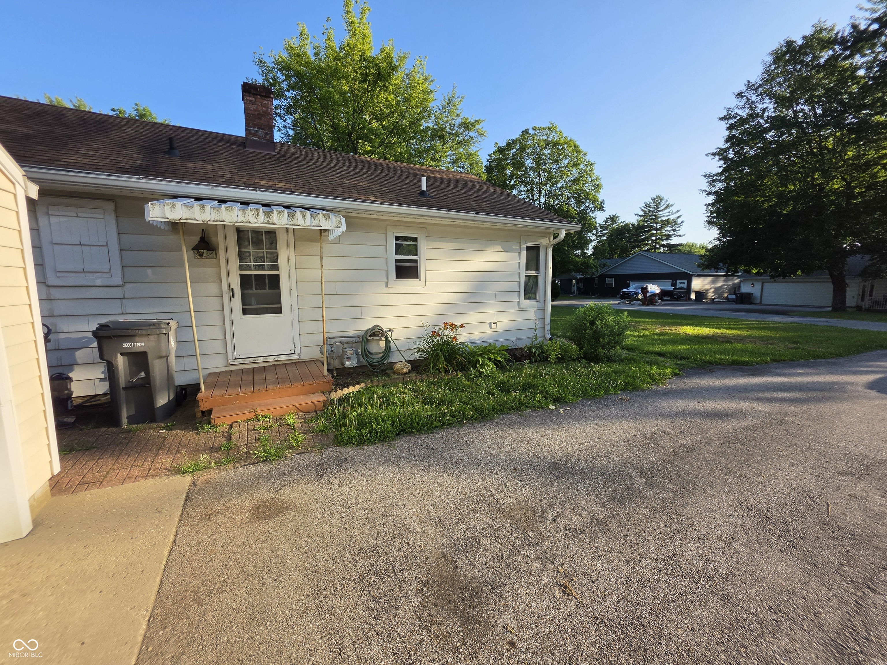 3819 S Olney, Indianapolis, IN, 46237 photo 5 of 27