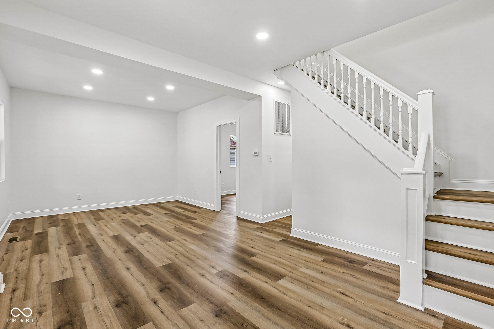 3315 E Vermont Street, Indianapolis, IN, 46201 photo 5 of 23
