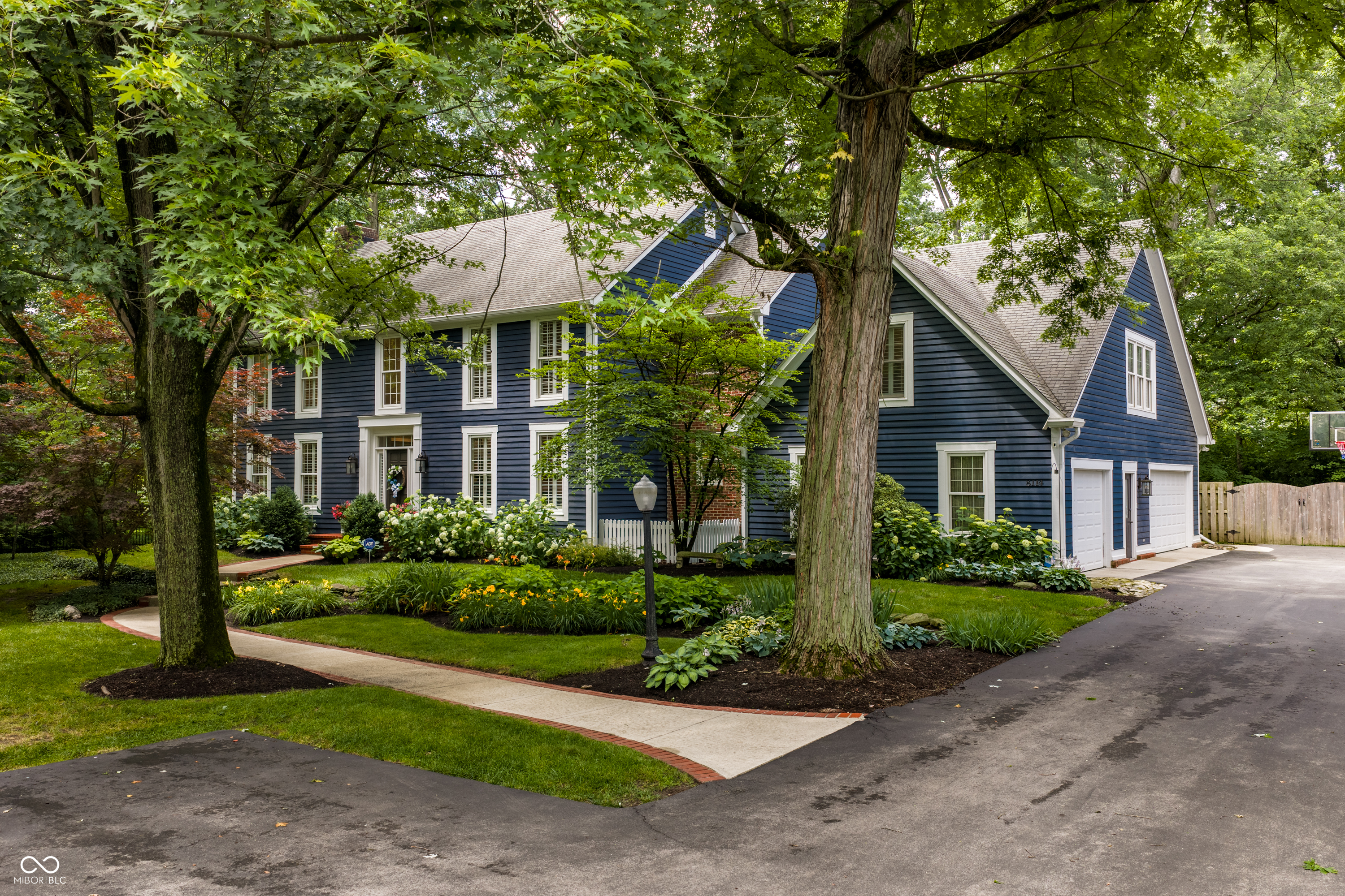 8114 Meadowbrook Drive, Indianapolis, IN, 46240 photo 5 of 89