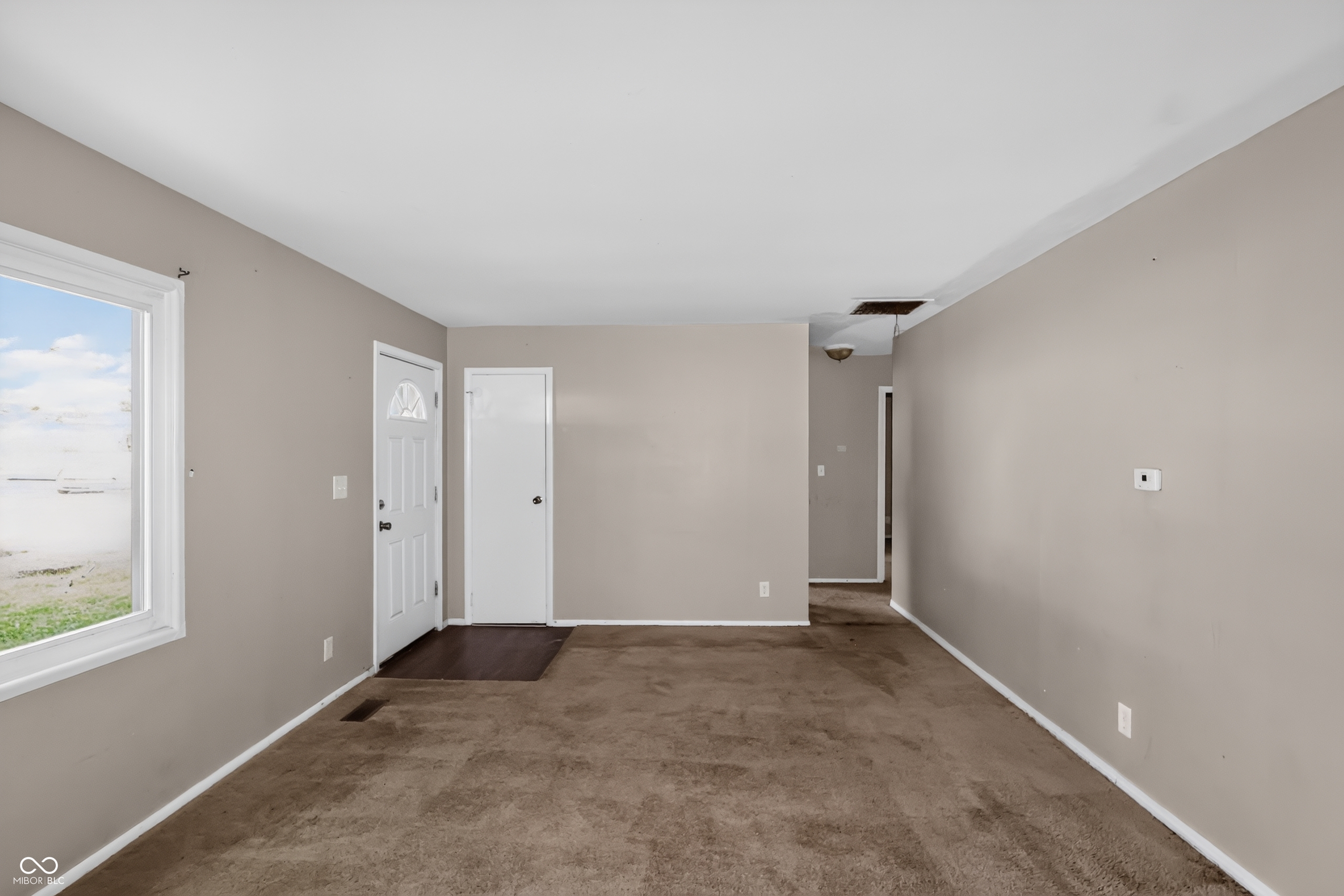 9926 Montery Road, Indianapolis, IN, 46235 photo 5 of 11