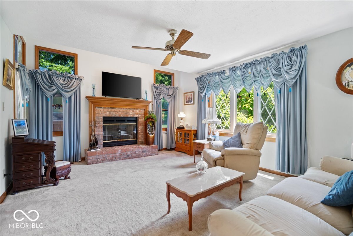 12652 Doe Lane, Indianapolis, IN, 46236 photo 5 of 51