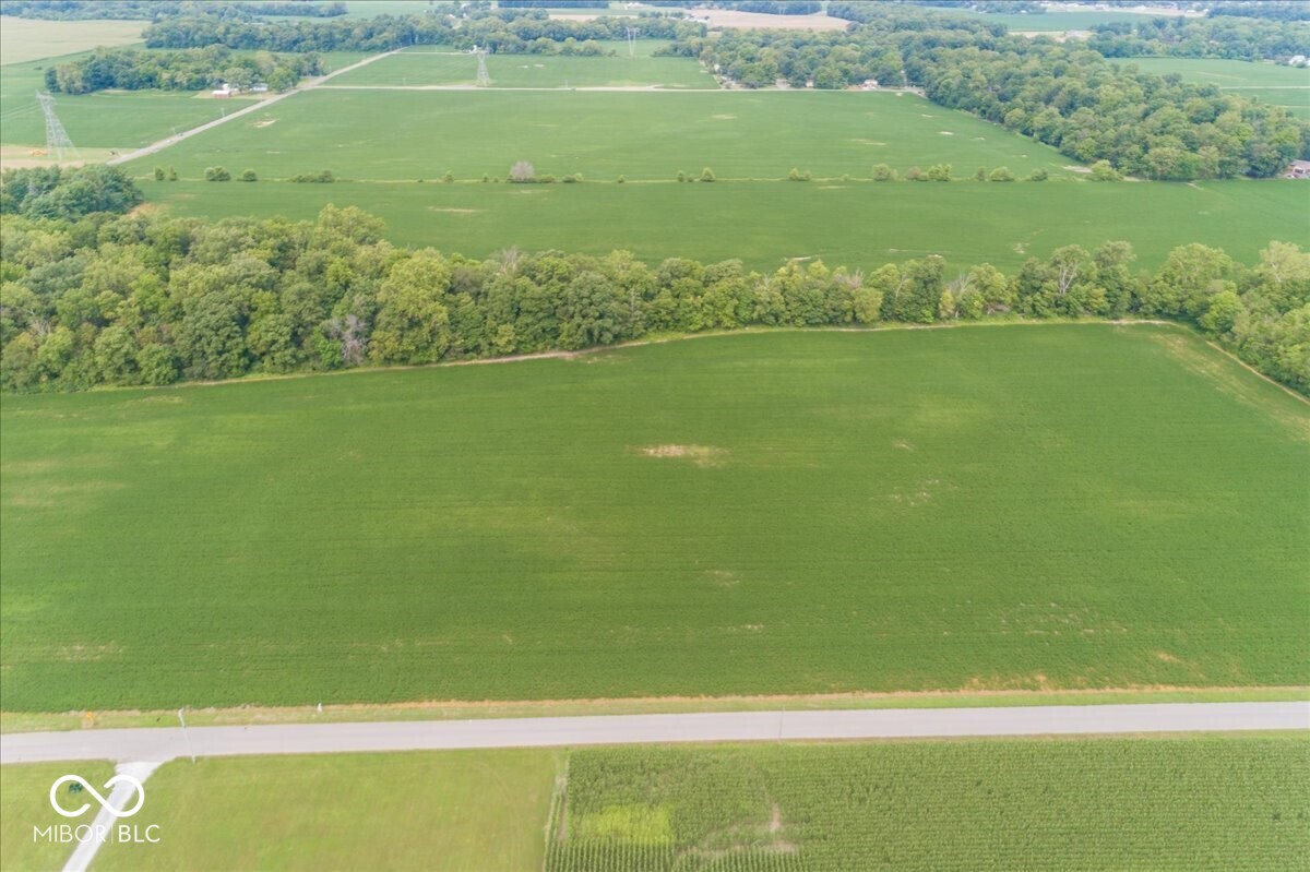 5850 S 400 W, New Palestine, IN, 46163 photo 5 of 13