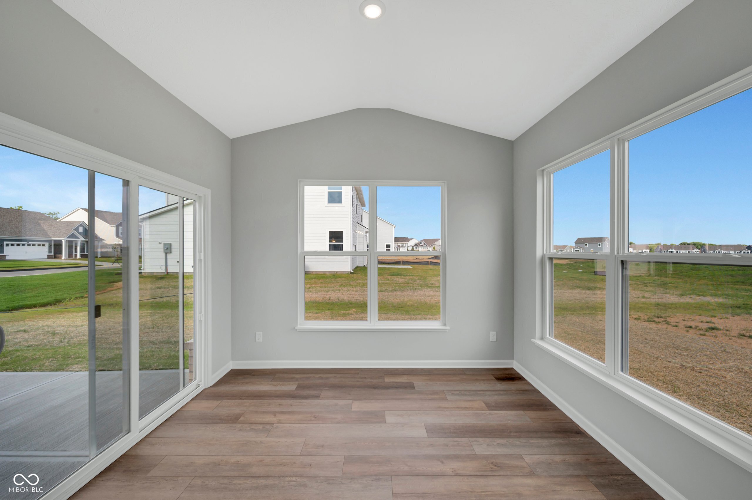 3747 Dutton Drive, Bargersville, IN, 46106 photo 5 of 31