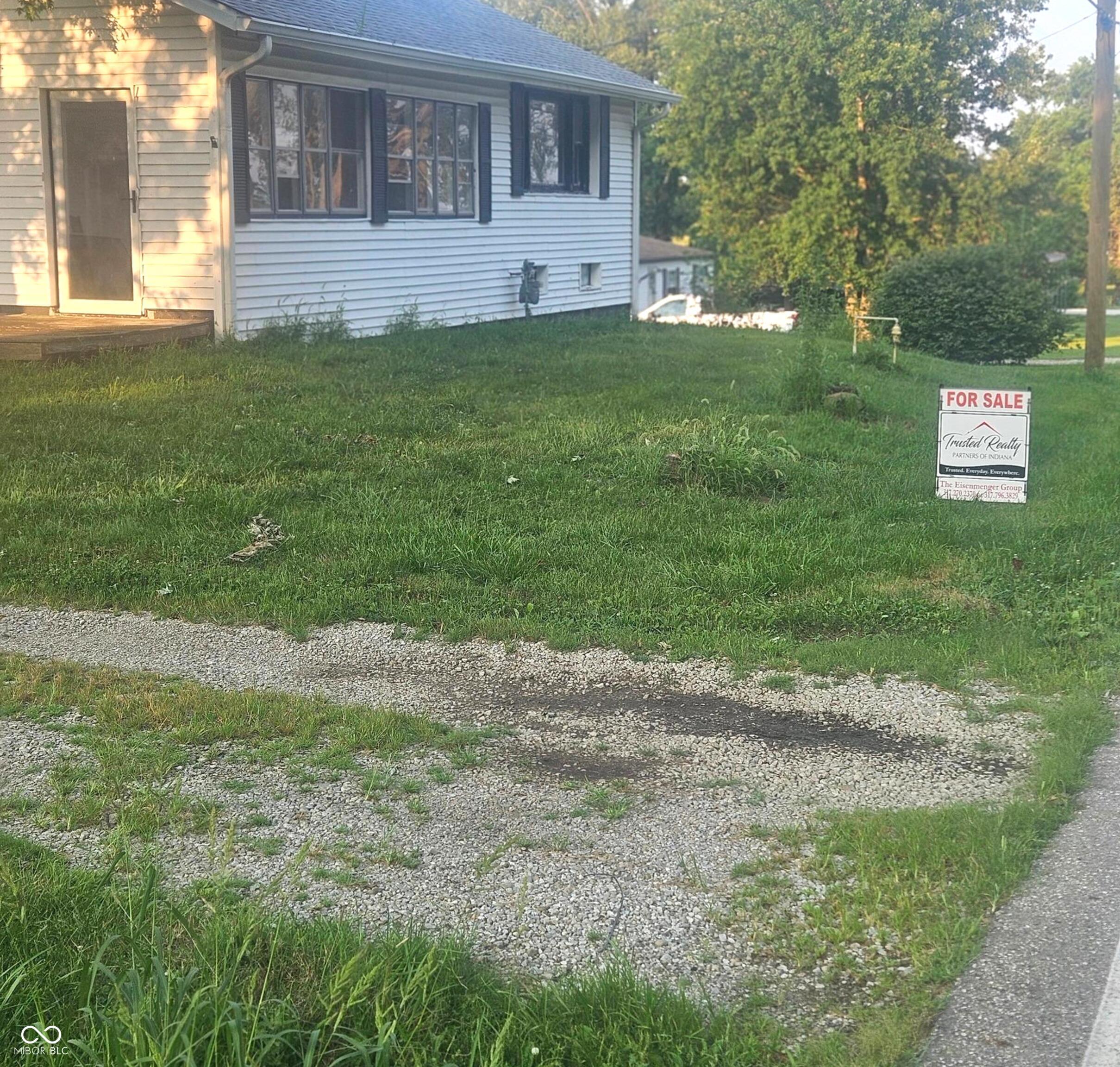4106 W 600 S, Shelbyville, IN, 46176 photo 5 of 19