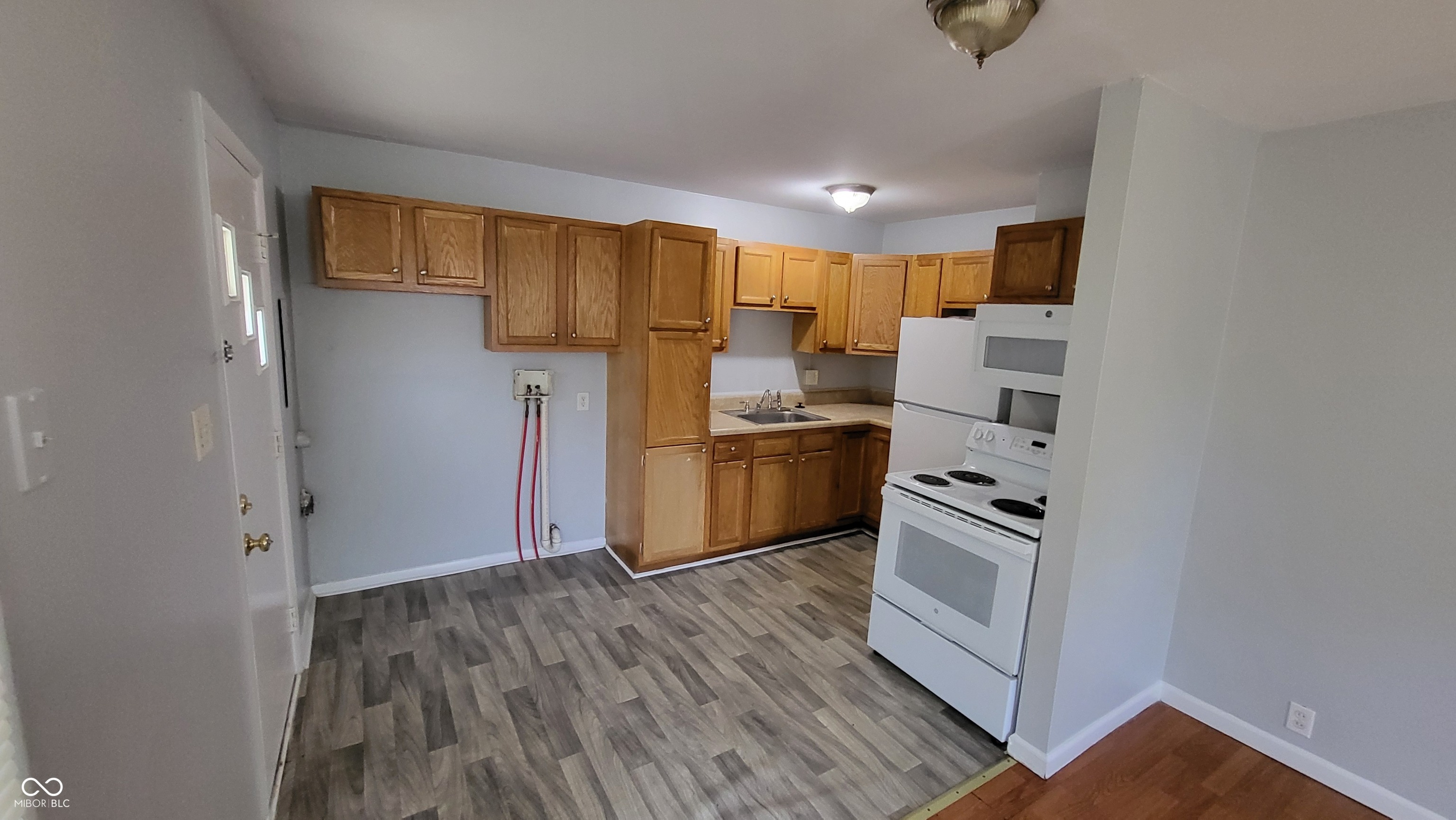 3964 N Lesley Avenue, Indianapolis, IN, 46226 photo 5 of 23