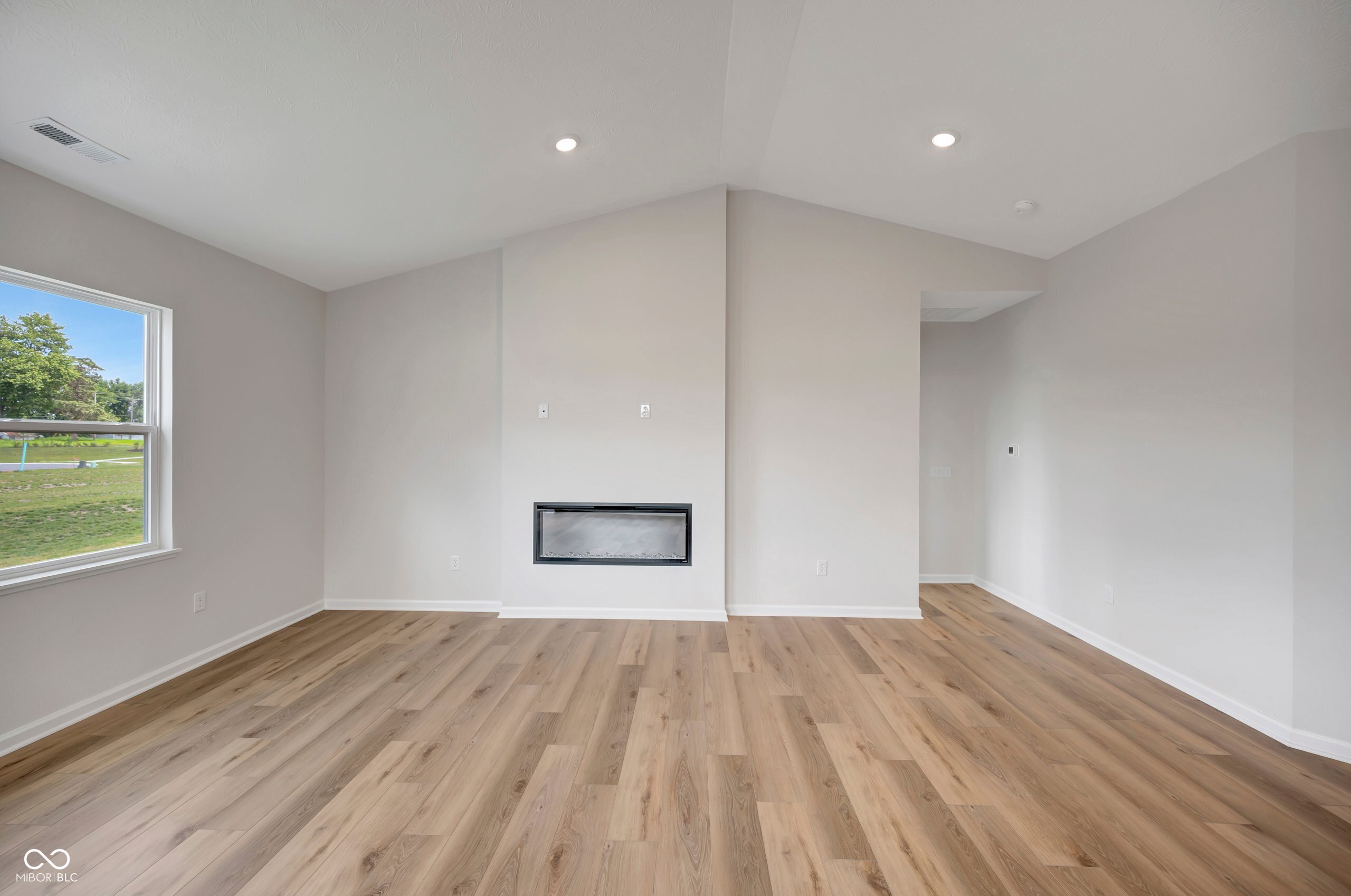 10090 Branson Landing Drive, Noblesville, IN, 46060 photo 5 of 18