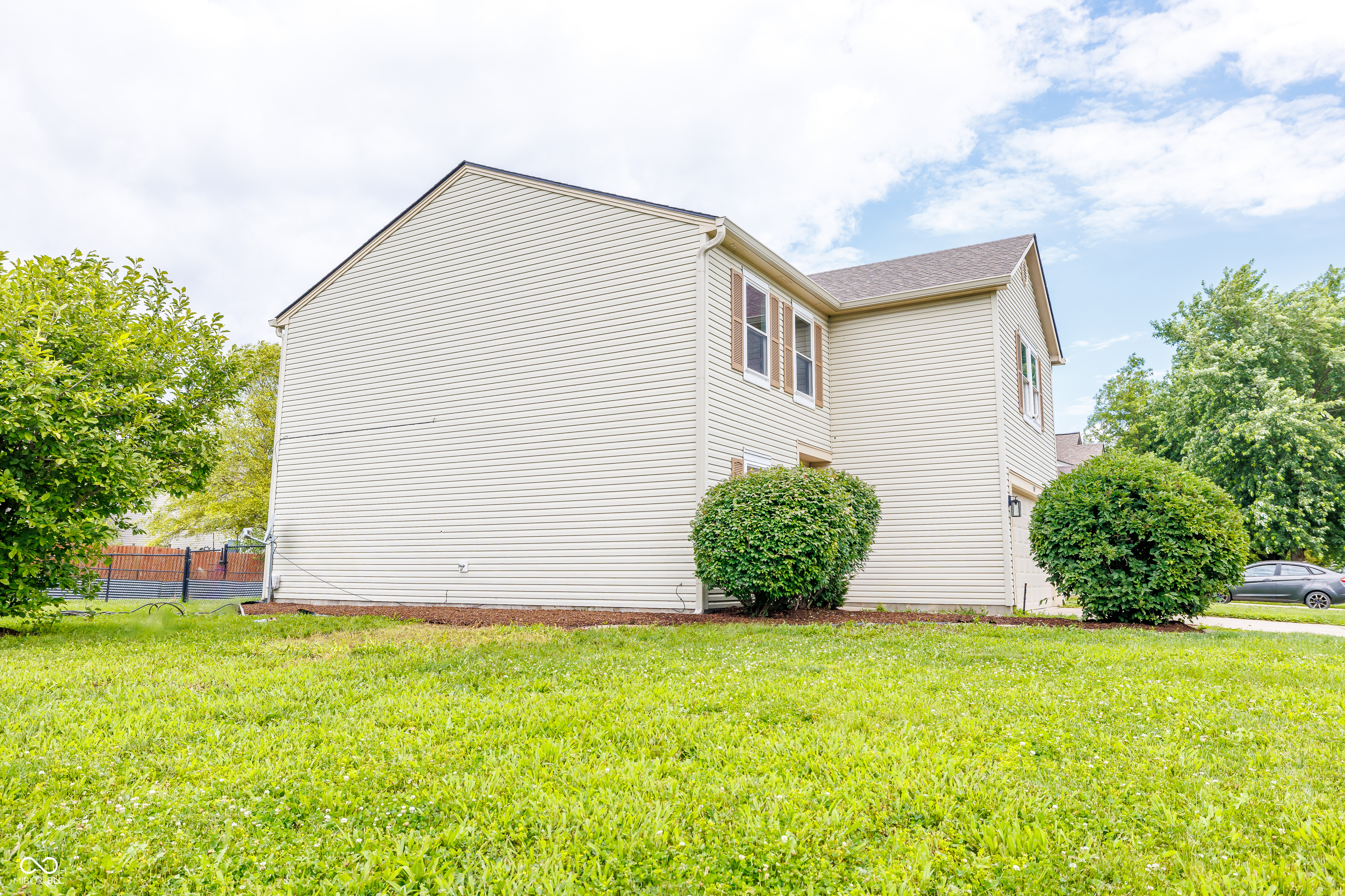 5606 N Plymouth Court, McCordsville, IN, 46055 photo 5 of 82