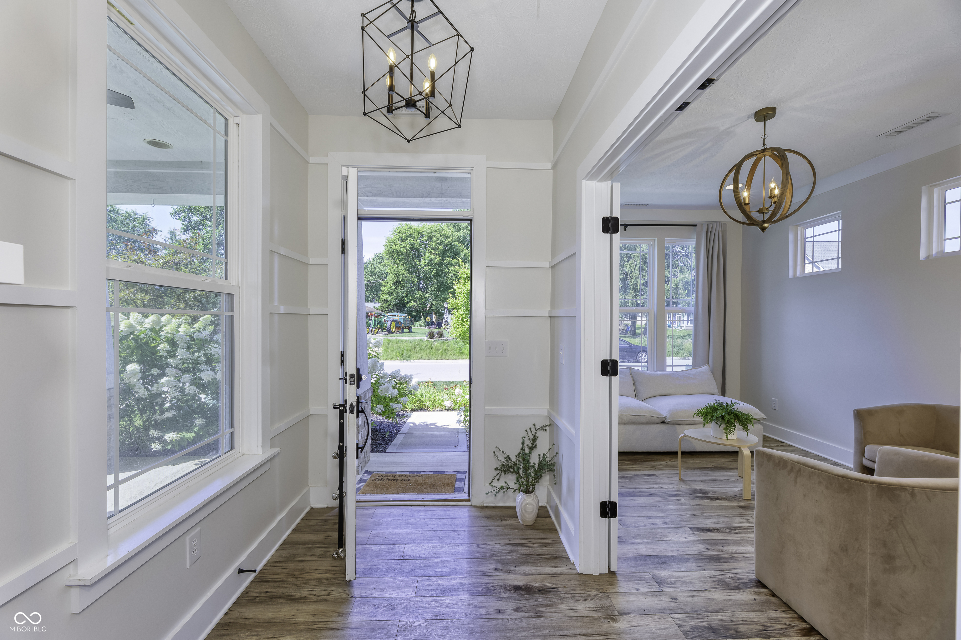 105 Thomas Point Drive, Fortville, IN, 46040 photo 5 of 65