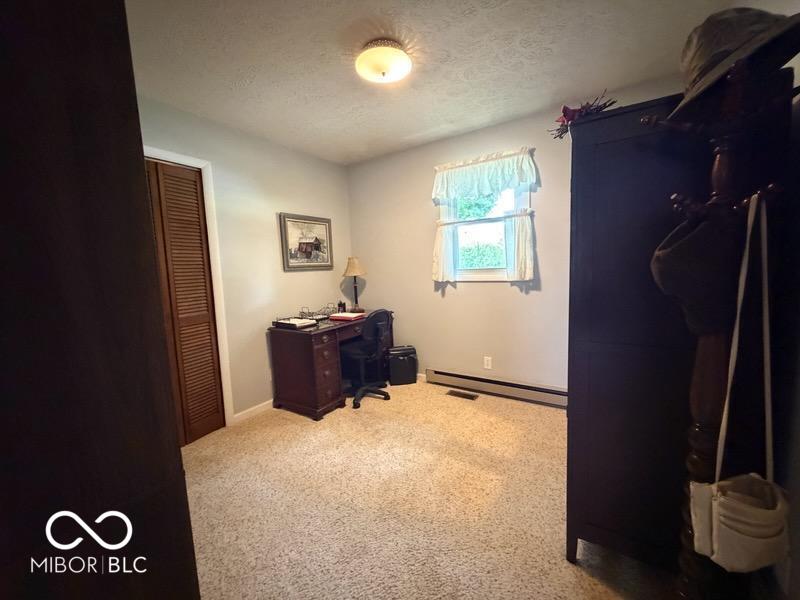 420 Phelps Drive, New Castle, IN, 47362 photo 5 of 23